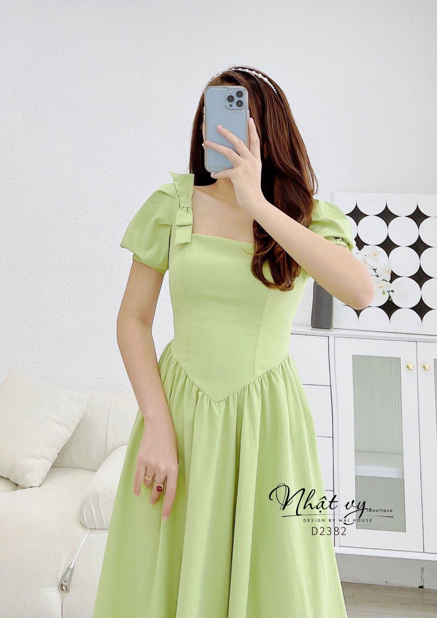Đầm cổ vuông tay phồng đính nơ vai - D2382