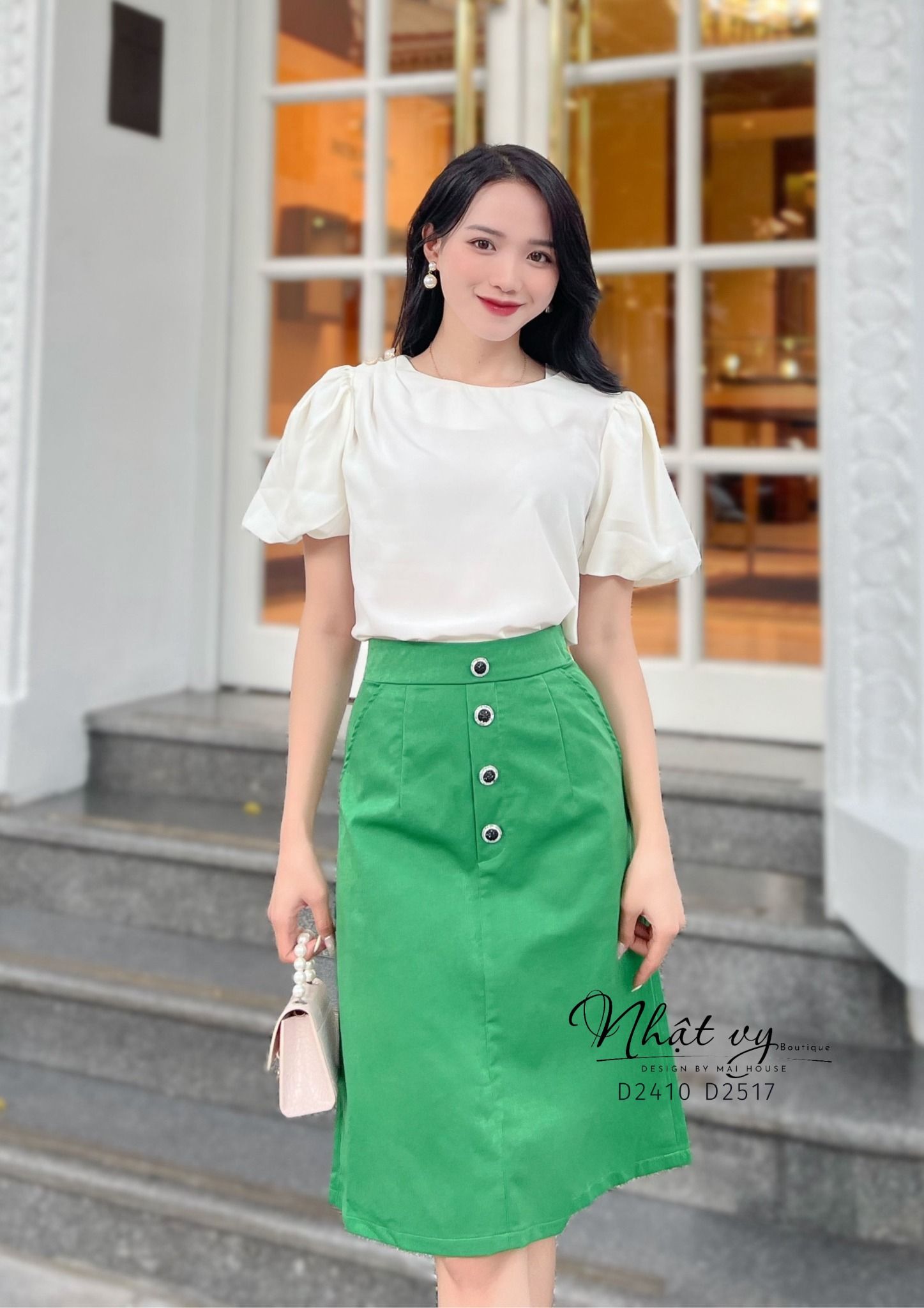 Chân váy chữ A đính nút bọc - D2517