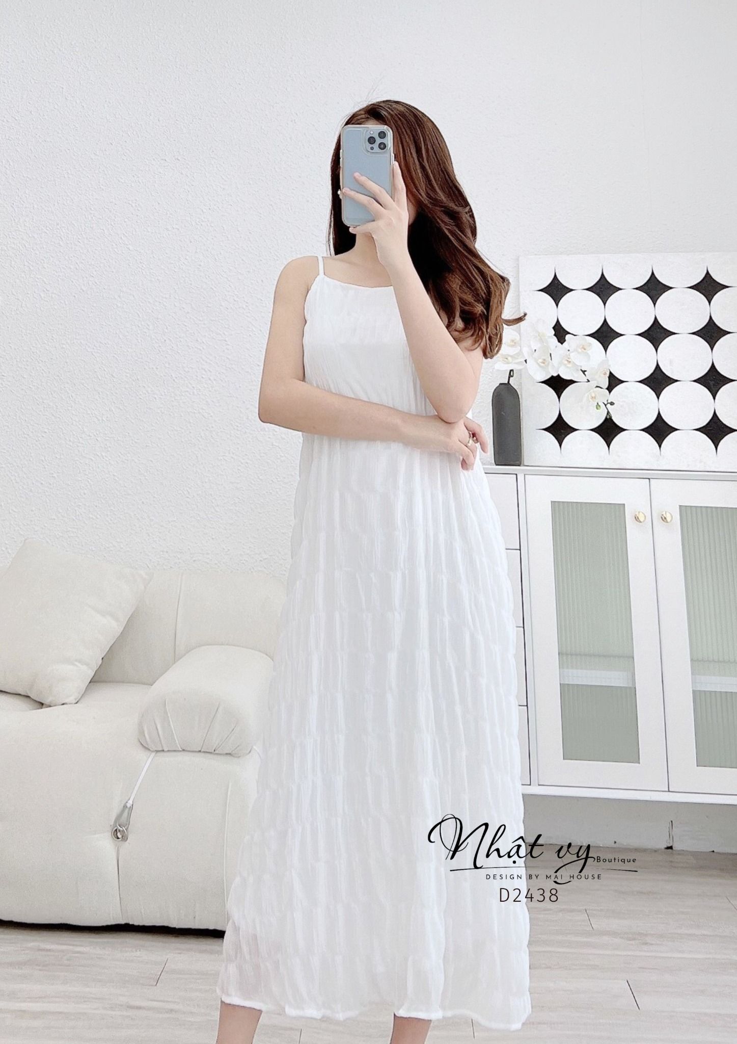Đầm xốp 2 dây kiểu dáng maxi - D2438