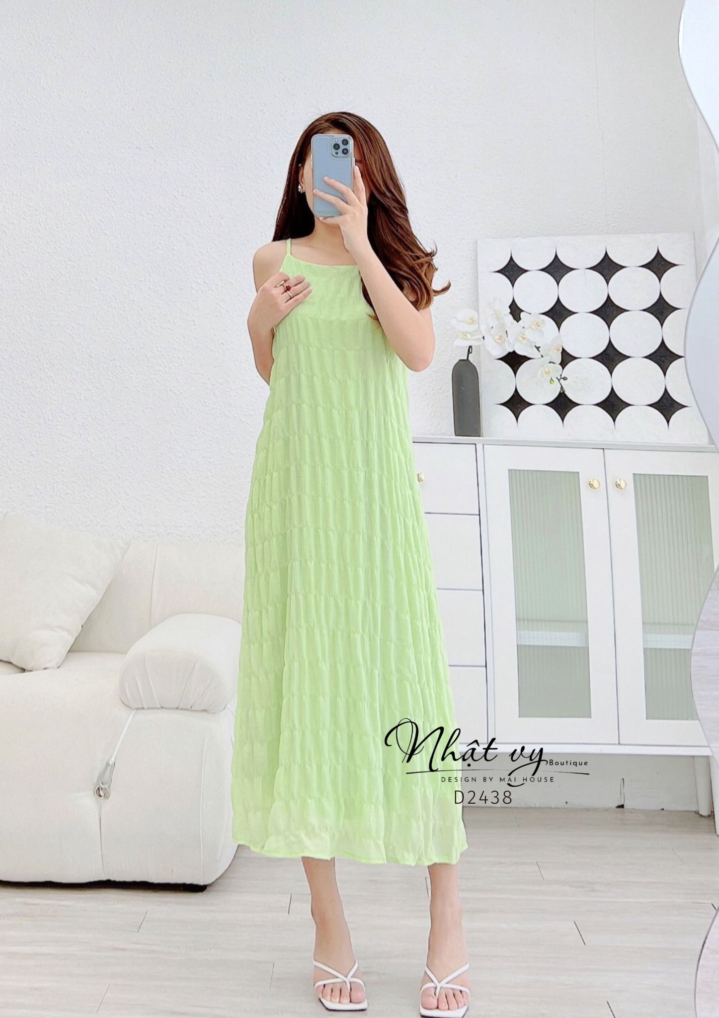 Đầm xốp 2 dây kiểu dáng maxi - D2438