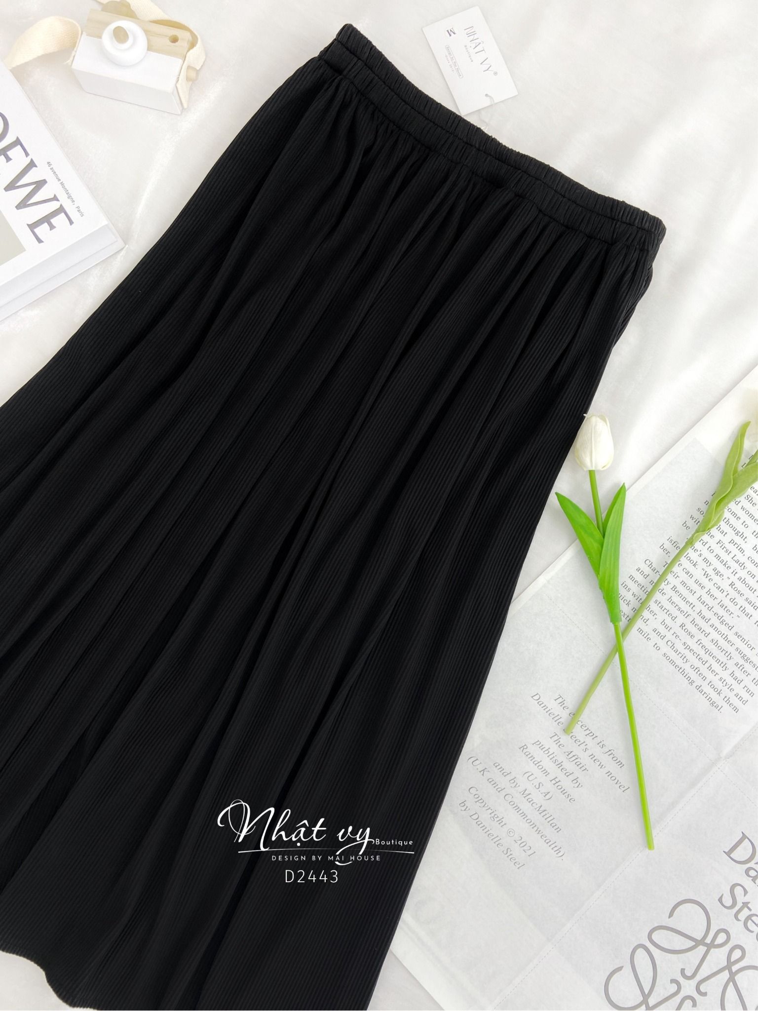 Chân váy dập ly dáng dài - D2443