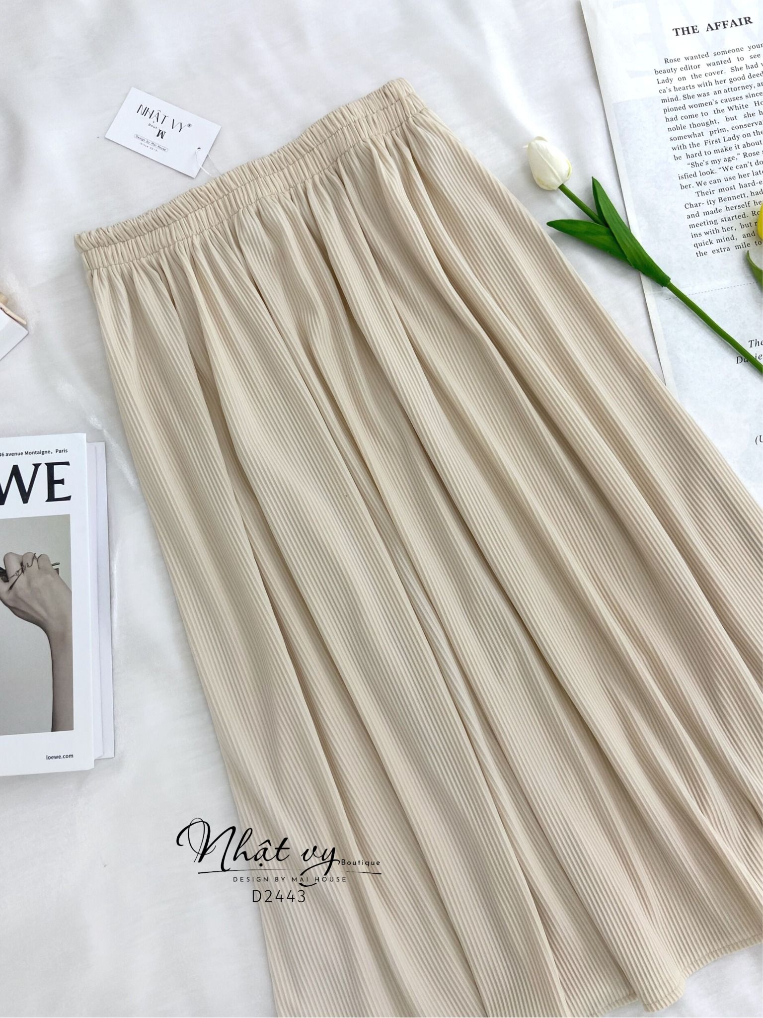 Chân váy dập ly dáng dài - D2443