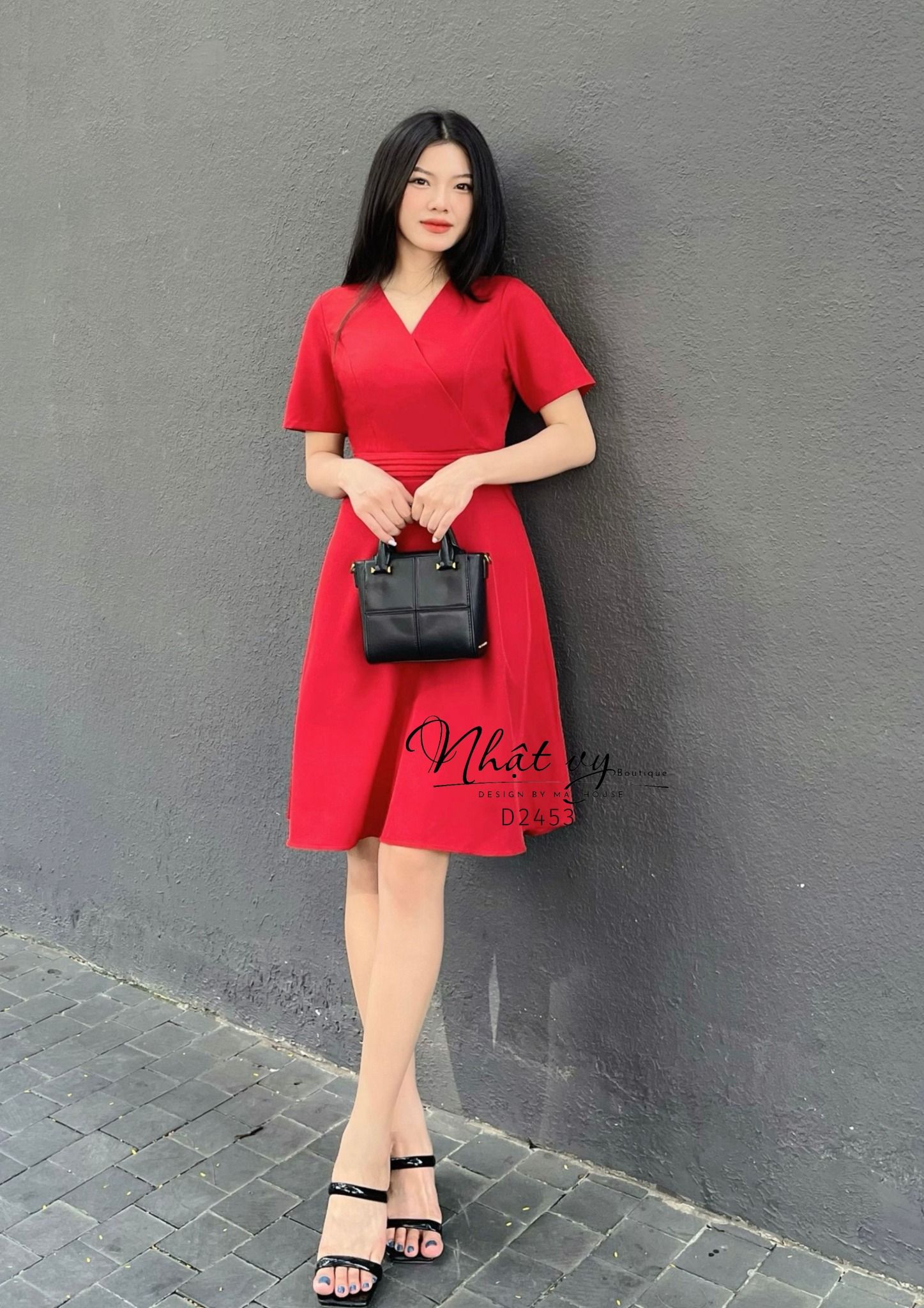 Đầm xếp ly eo cổ V form dáng xoè - D2453