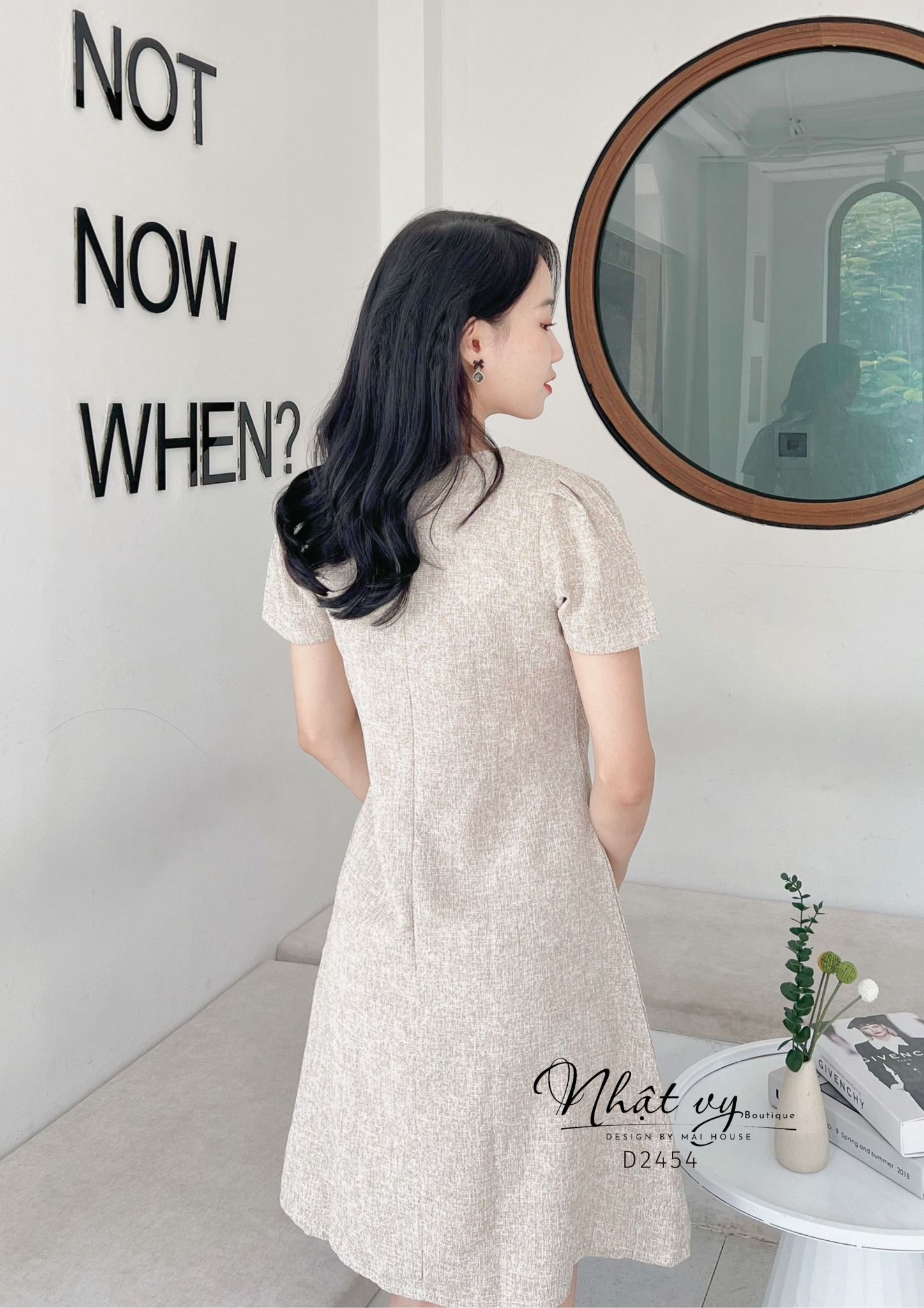 Đầm dáng suông cổ vuông đính cúc giả - D2454