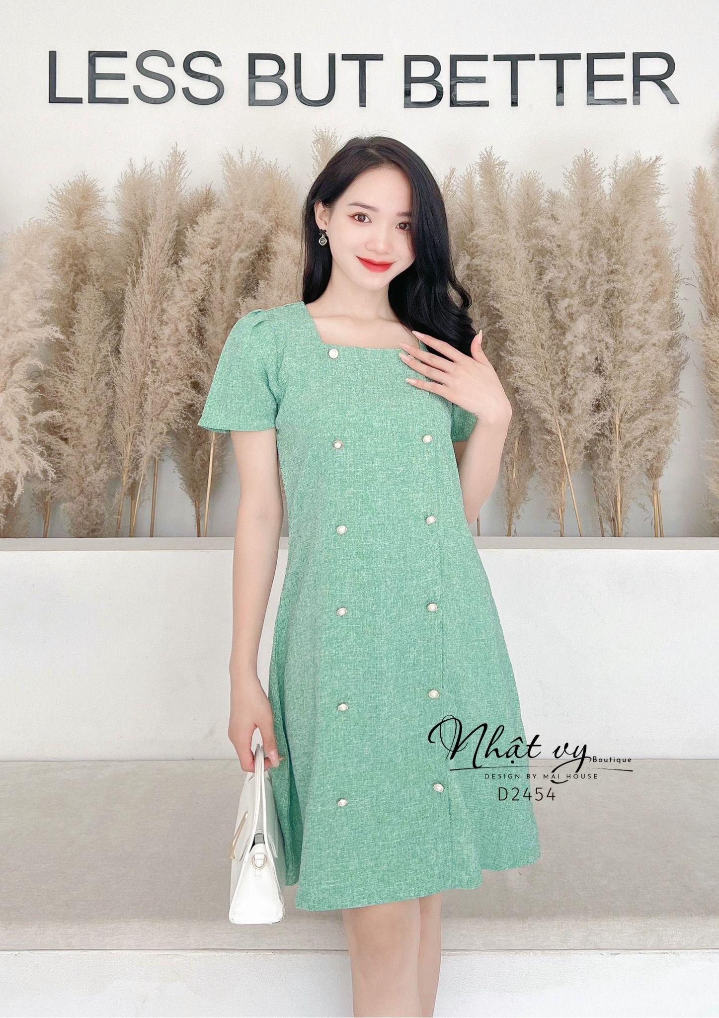 Đầm dáng suông cổ vuông đính cúc giả - D2454