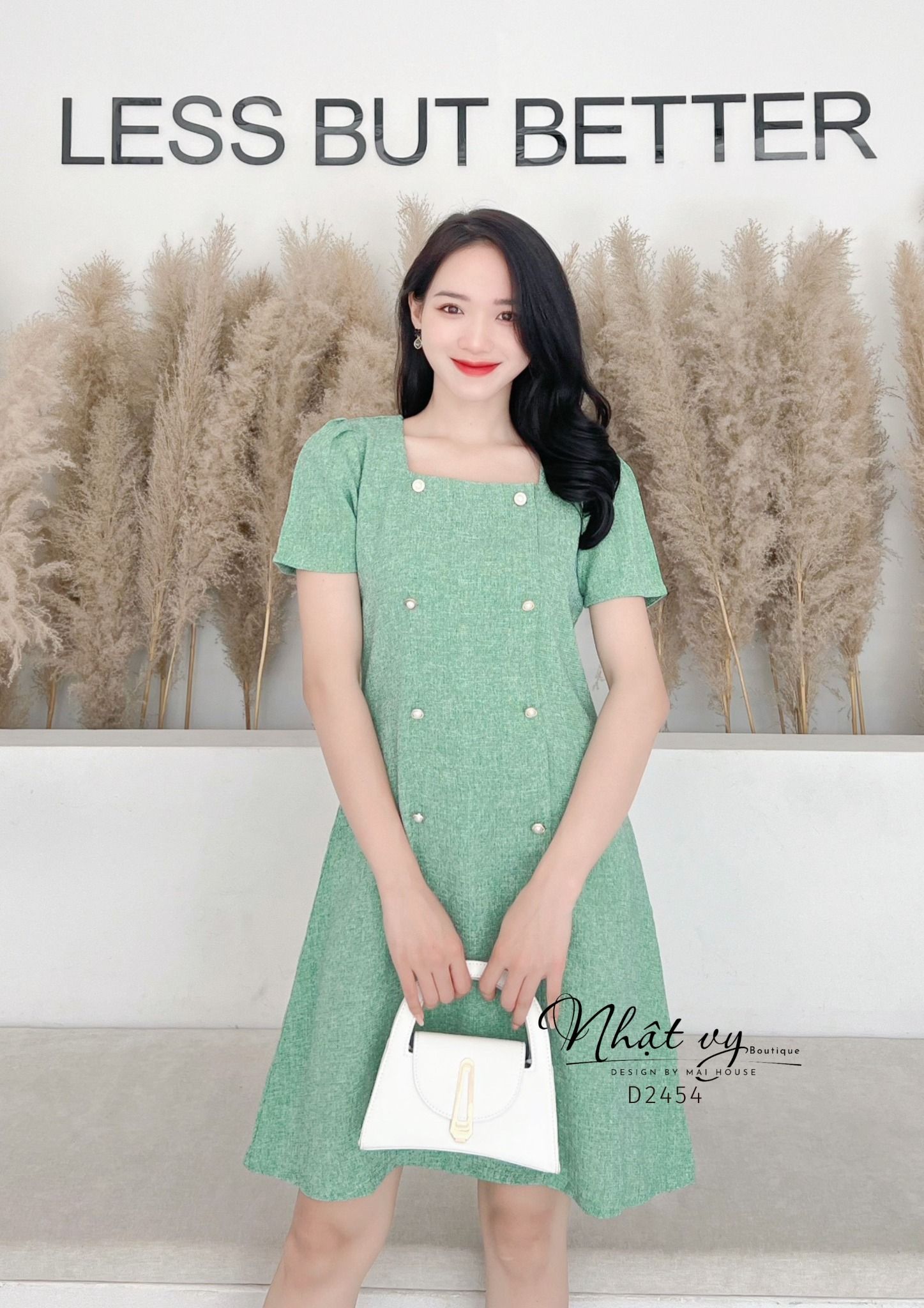 Đầm dáng suông cổ vuông đính cúc giả - D2454