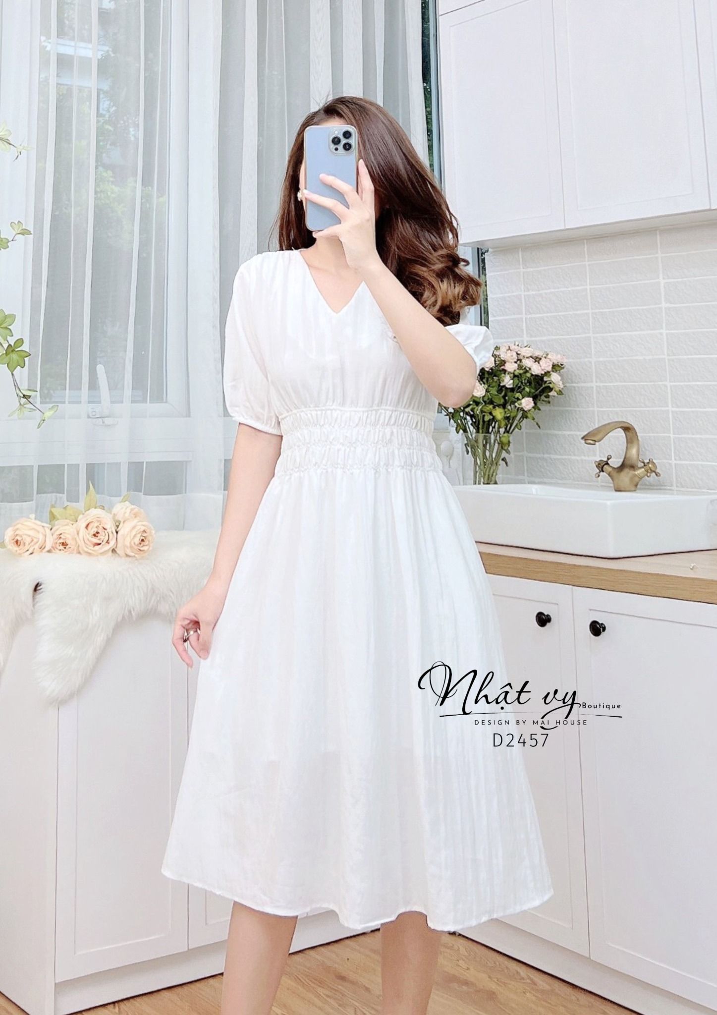 Đầm tay phồng cổ V kiểu dáng bo chun - D2457