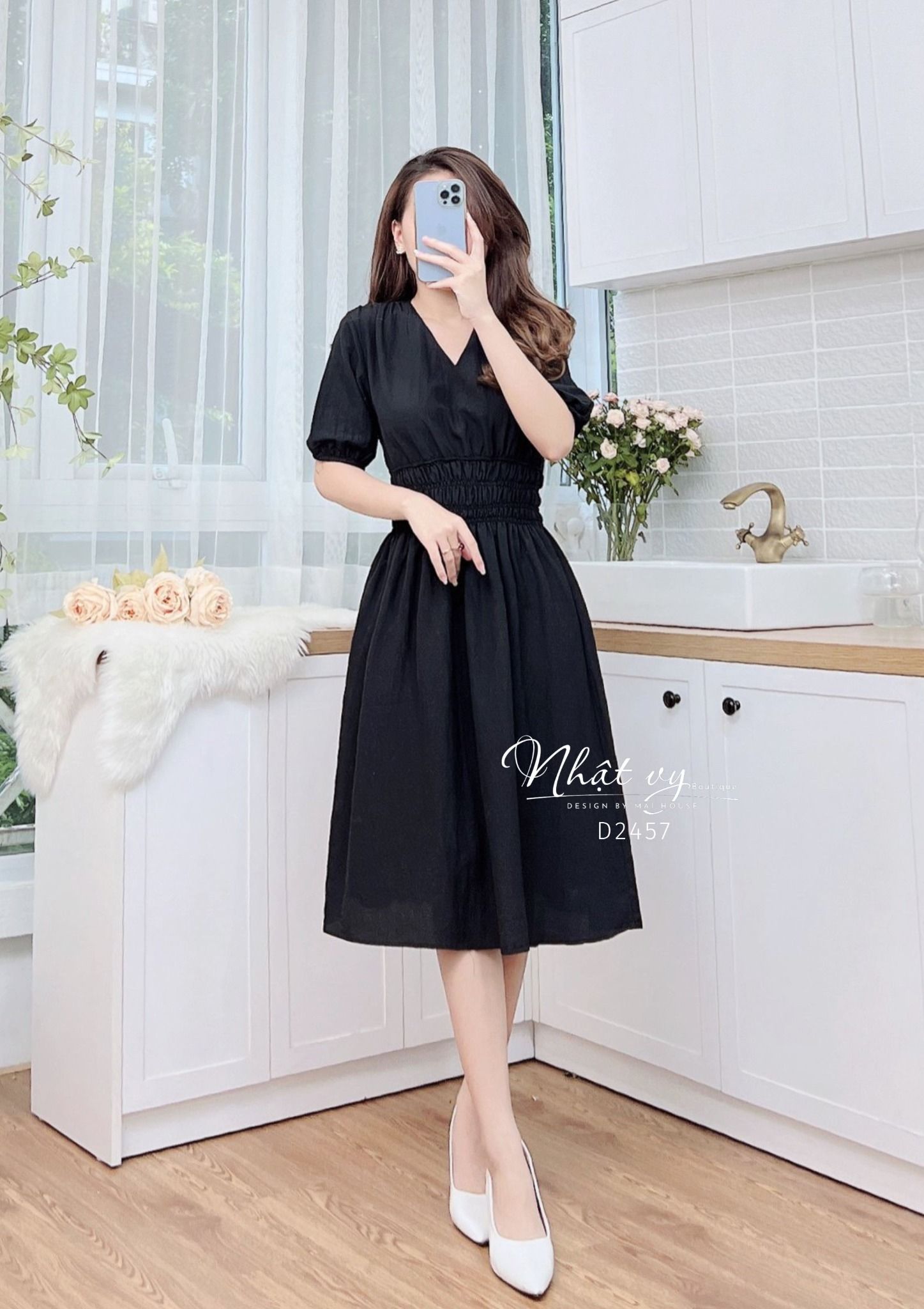 Đầm tay phồng cổ V kiểu dáng bo chun - D2457