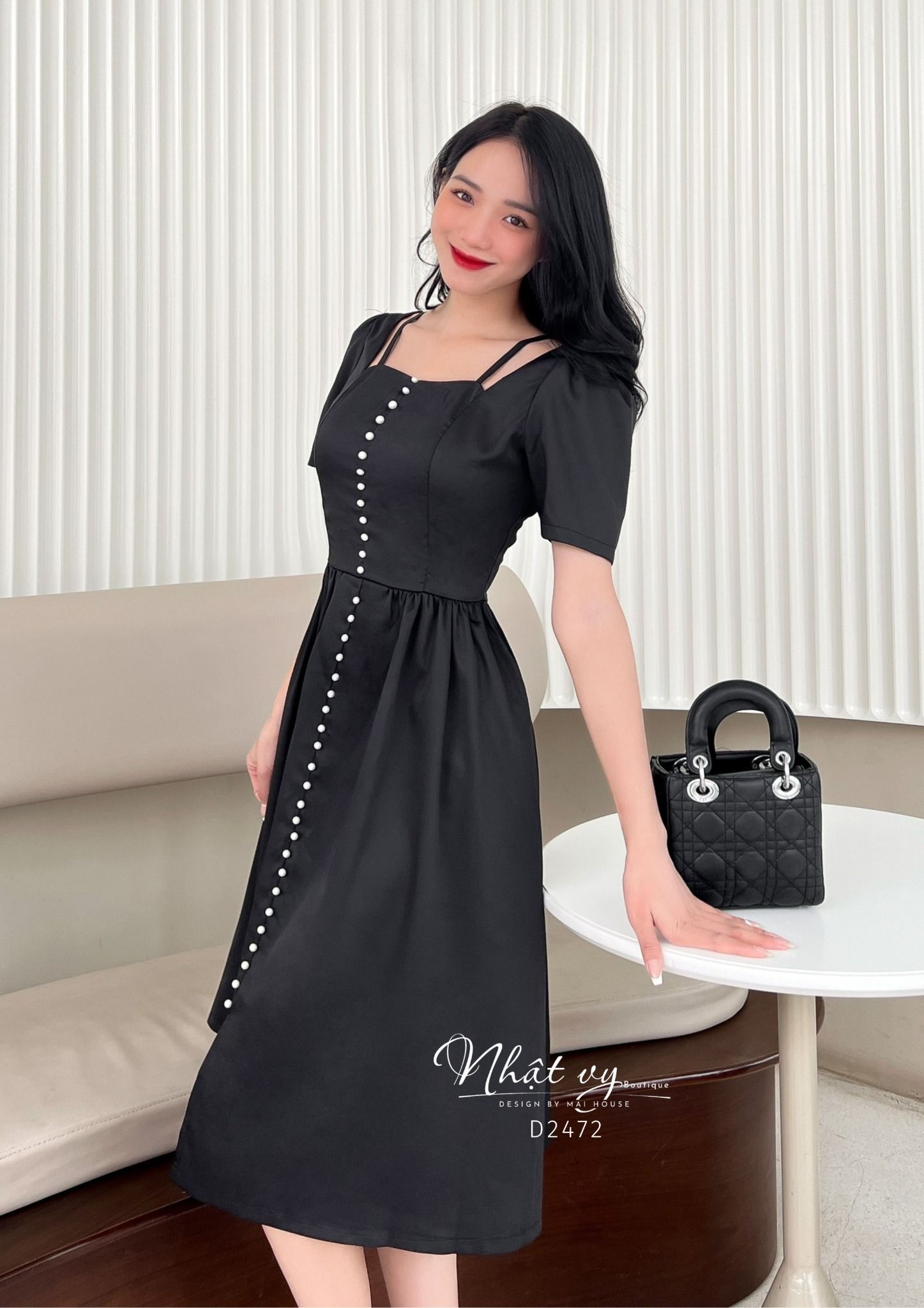 Đầm dáng xoè cổ vuông đính cúc ngọc - D2472