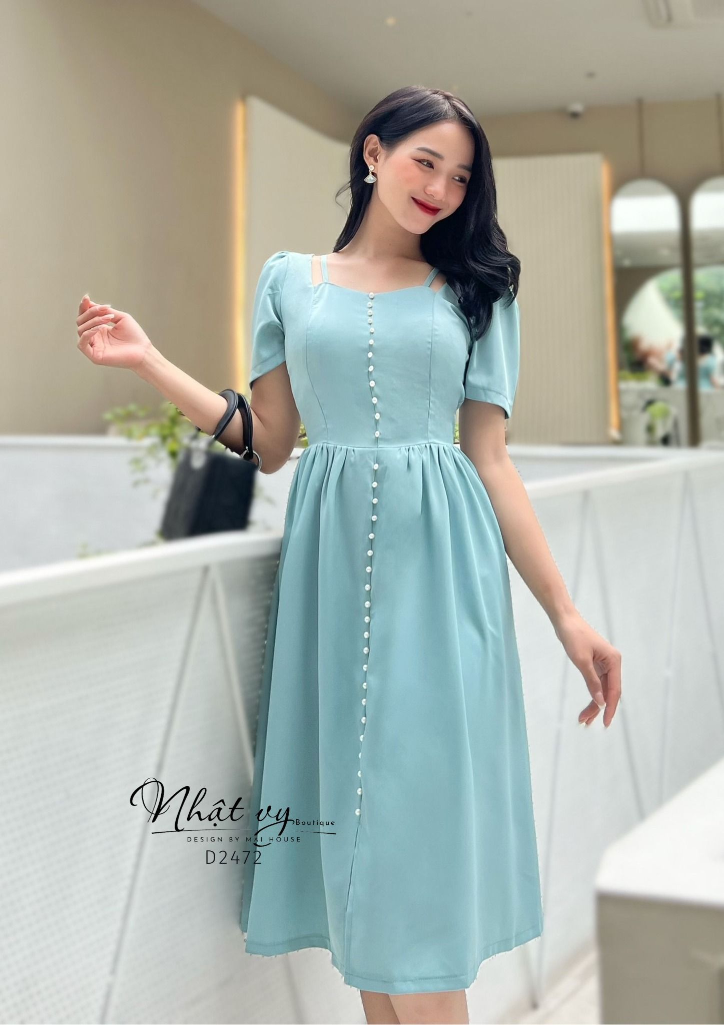 Đầm dáng xoè cổ vuông đính cúc ngọc - D2472