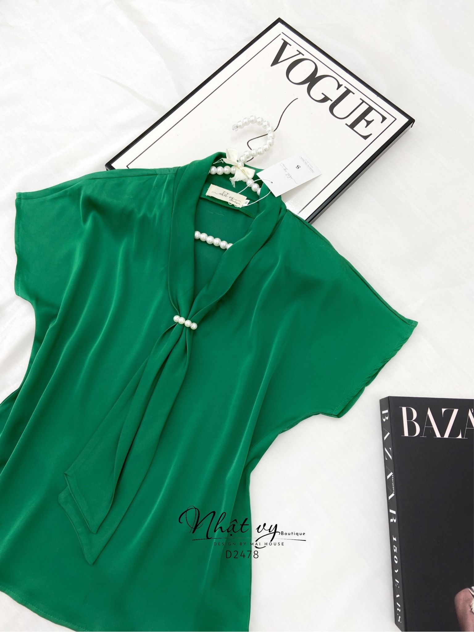 Áo công sở tay cánh dơi nơ cổ đính ngọc - D2478