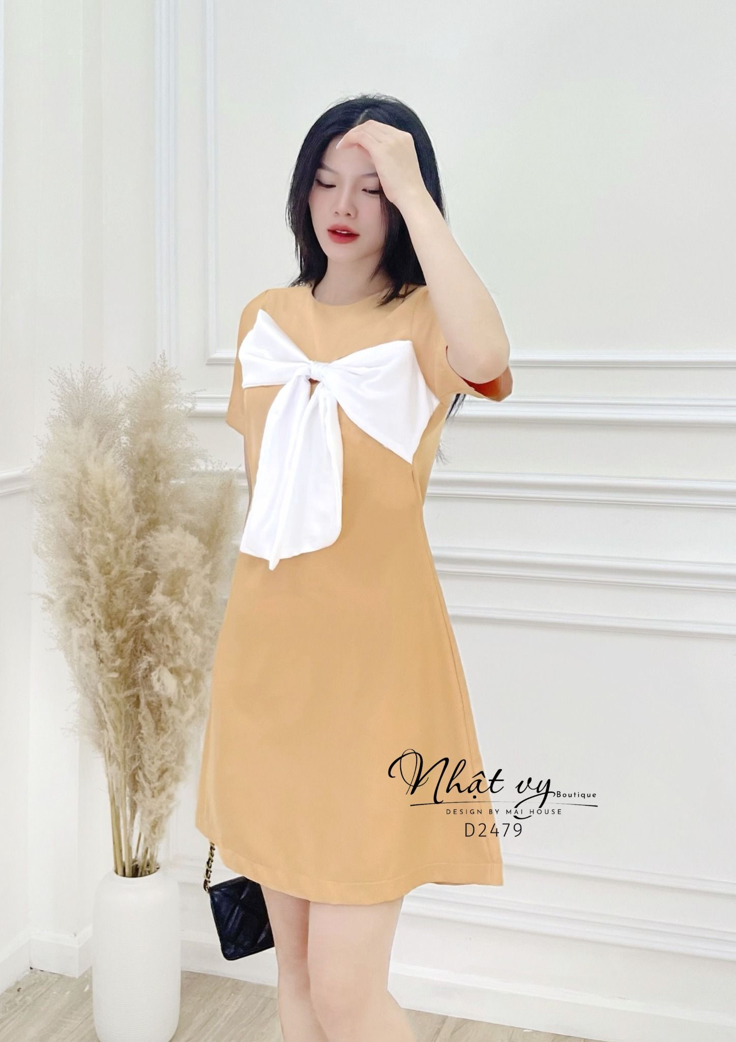 Đầm cổ tròn phối nơ ngực kiểu dáng đơn giản - D2479