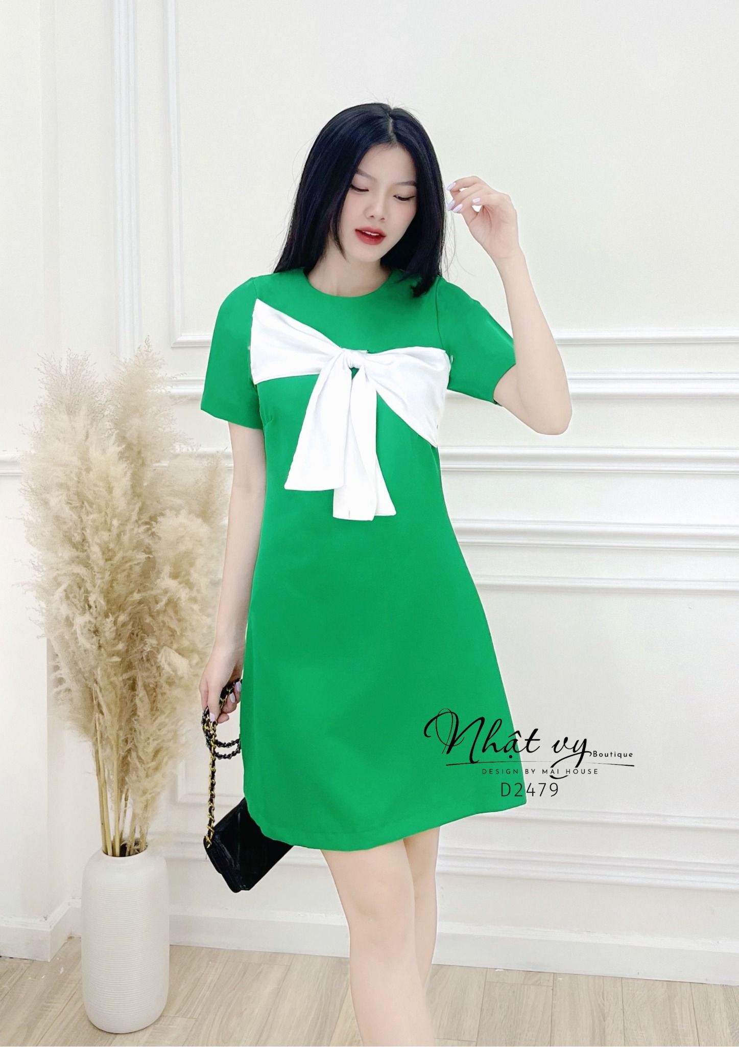 Đầm cổ tròn phối nơ ngực kiểu dáng đơn giản - D2479