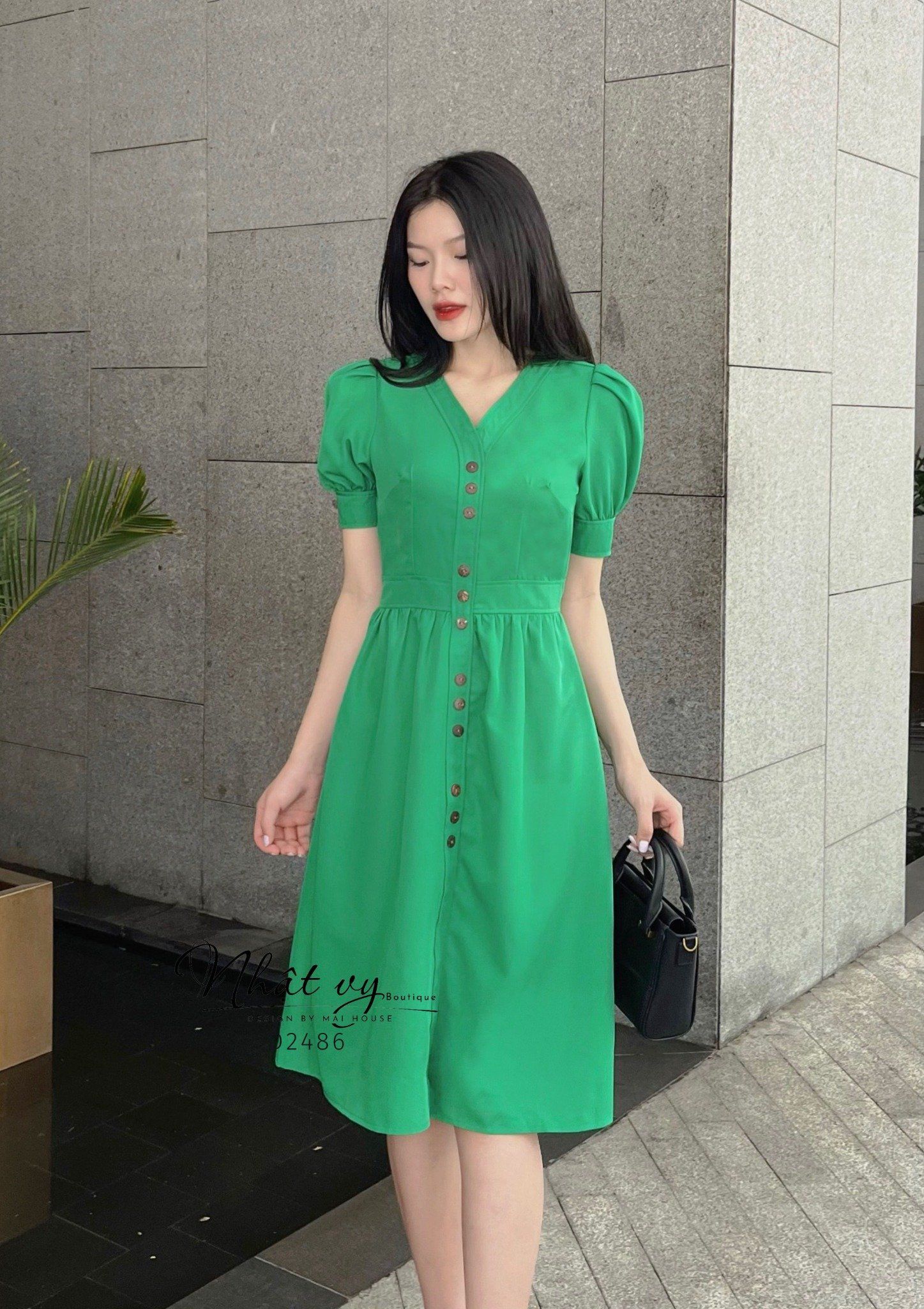 Đầm dáng ôm cổ V tay phồng đính cúc giả - D2486