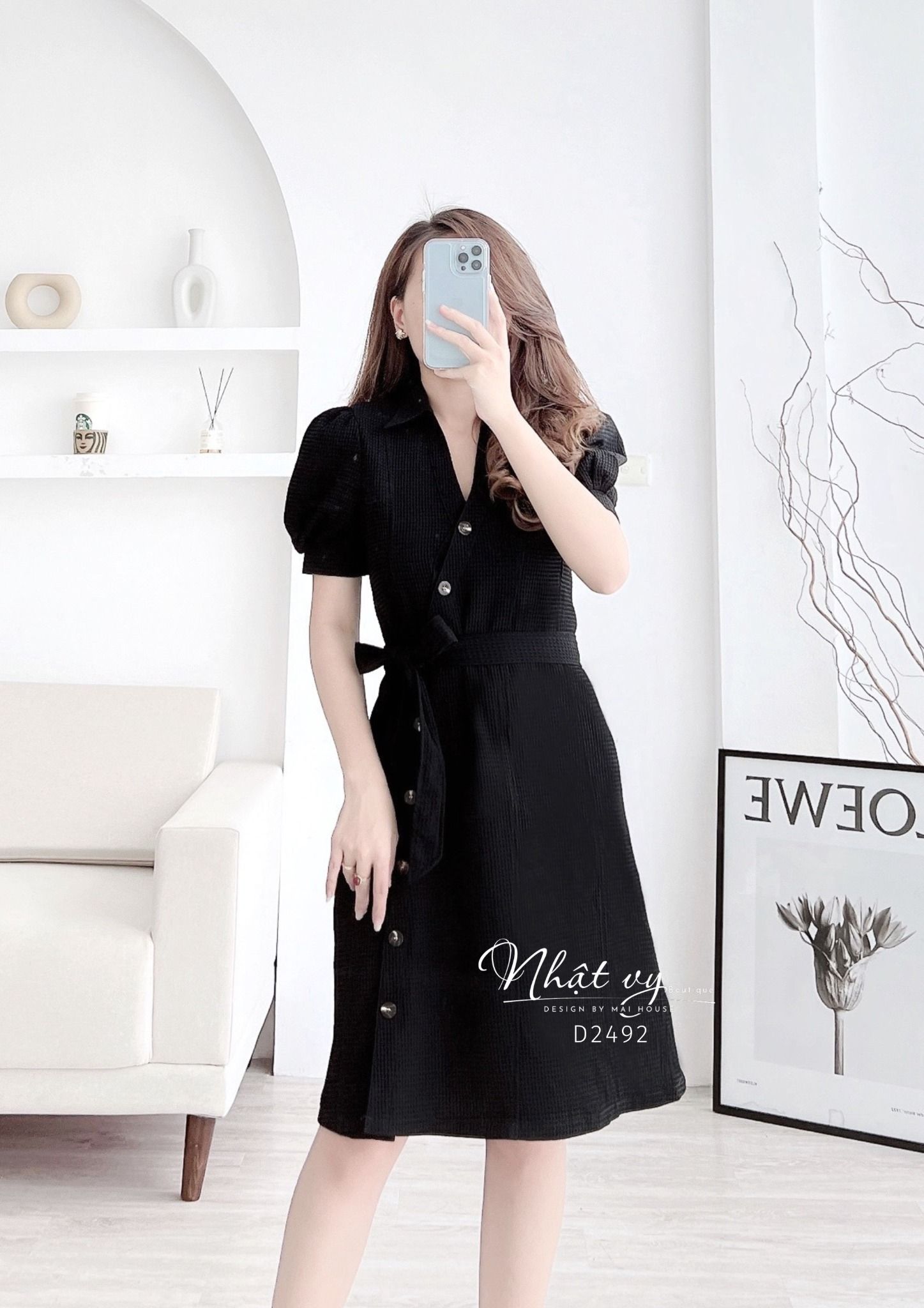 Đầm suông có eo cổ V kiểu sơ mi tay phồng nhẹ - D2492