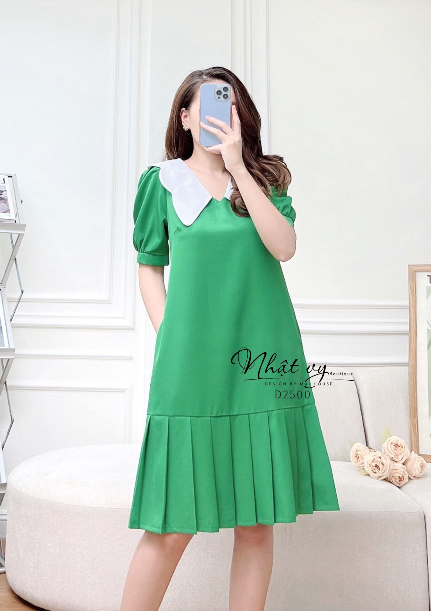 Đầm suông phối cổ bèo xếp ly gấu - D2500