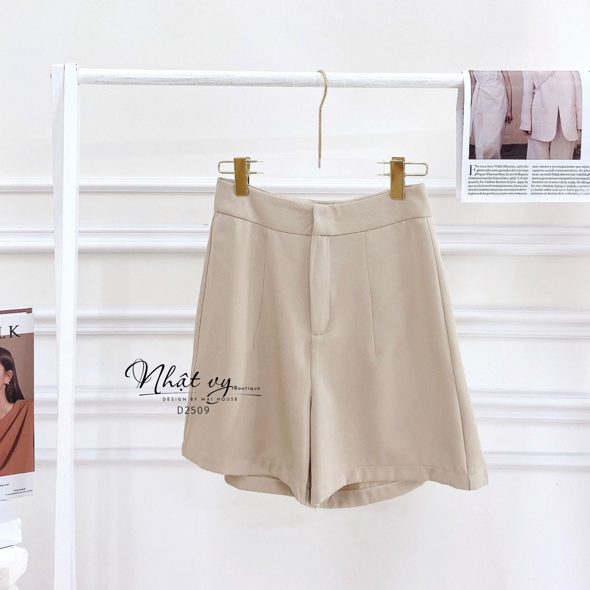 Quần short ống rộng lưng cạp cao dáng suông - D2509