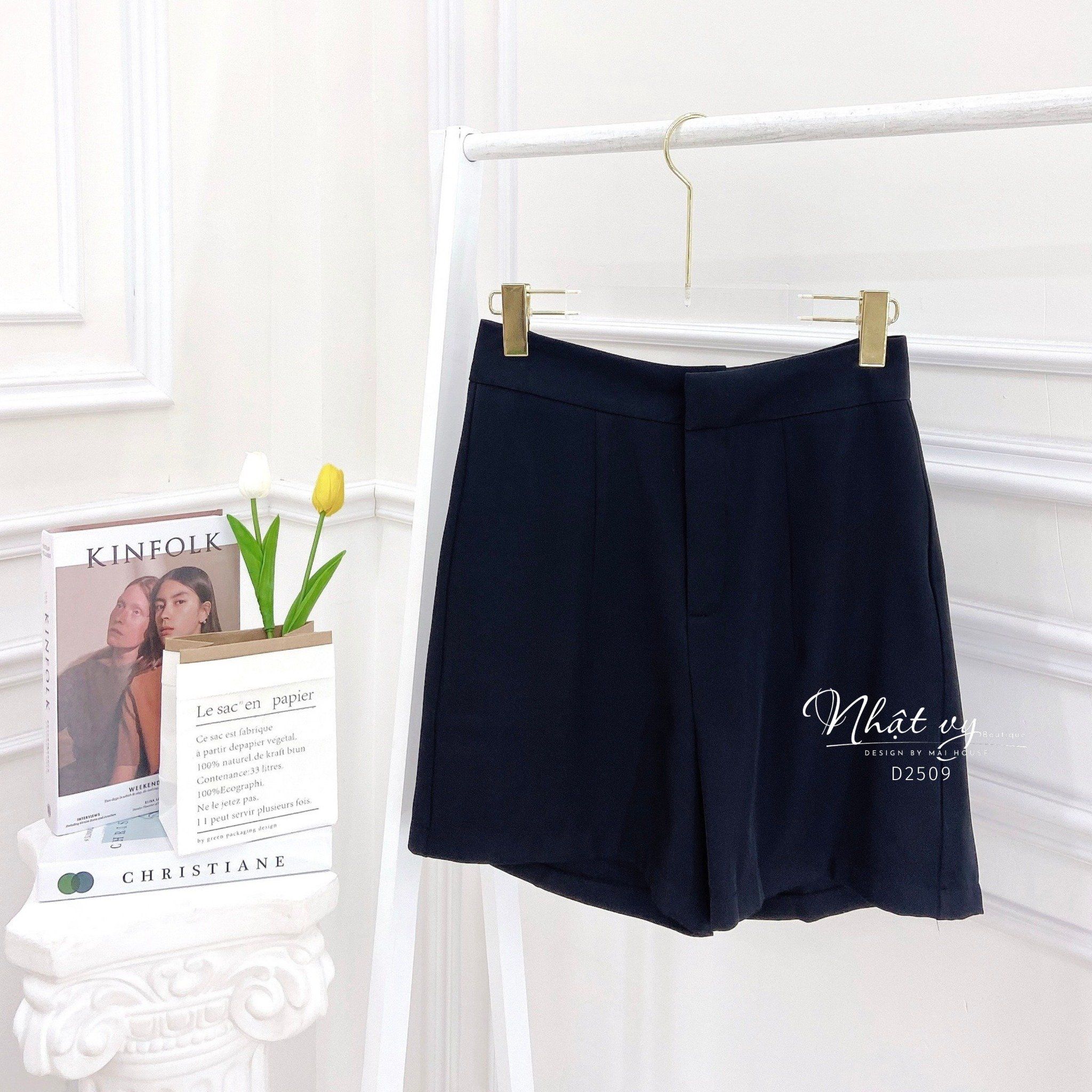 Quần short ống rộng lưng cạp cao dáng suông - D2509