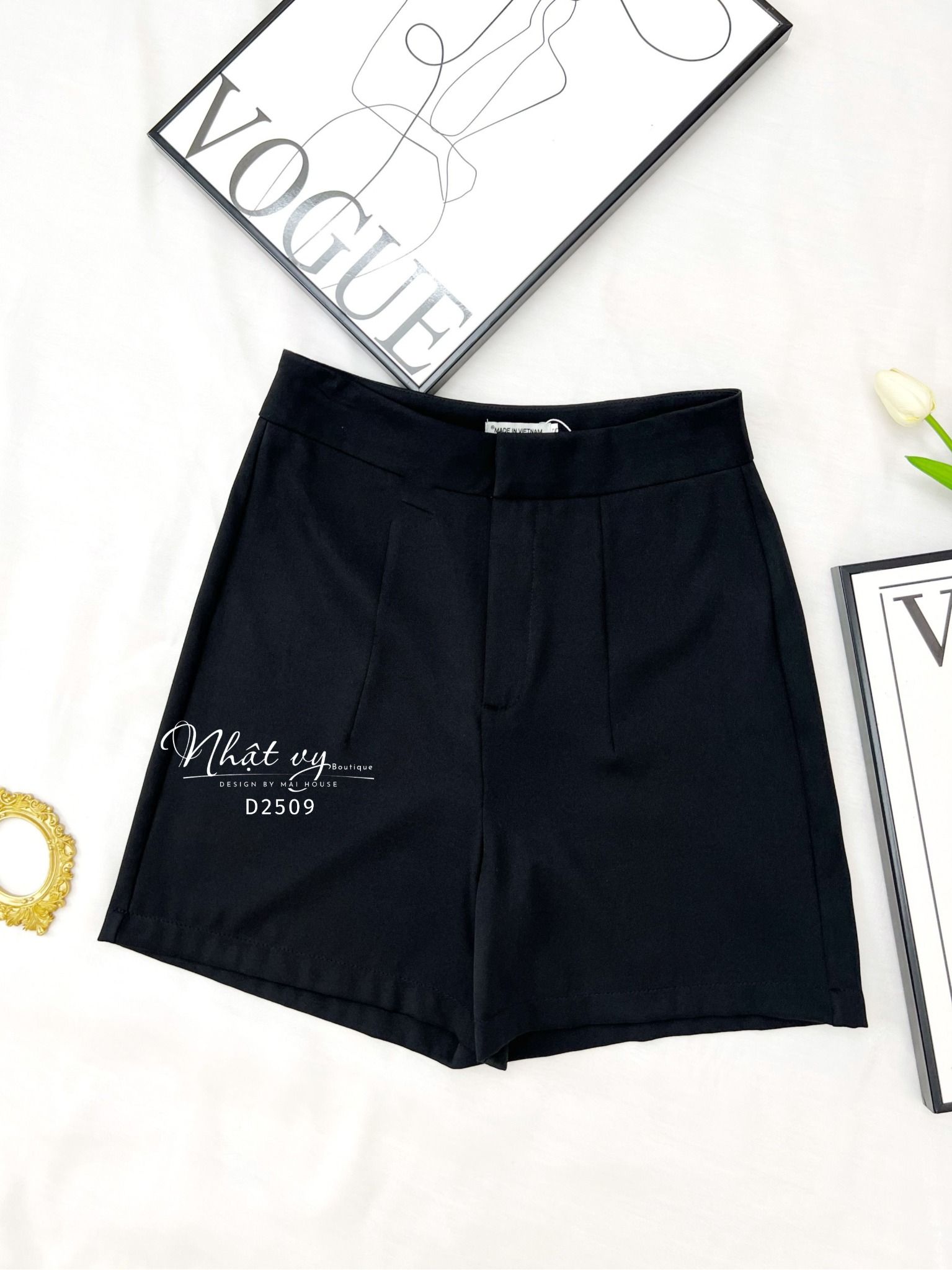 Quần short ống rộng lưng cạp cao dáng suông - D2509