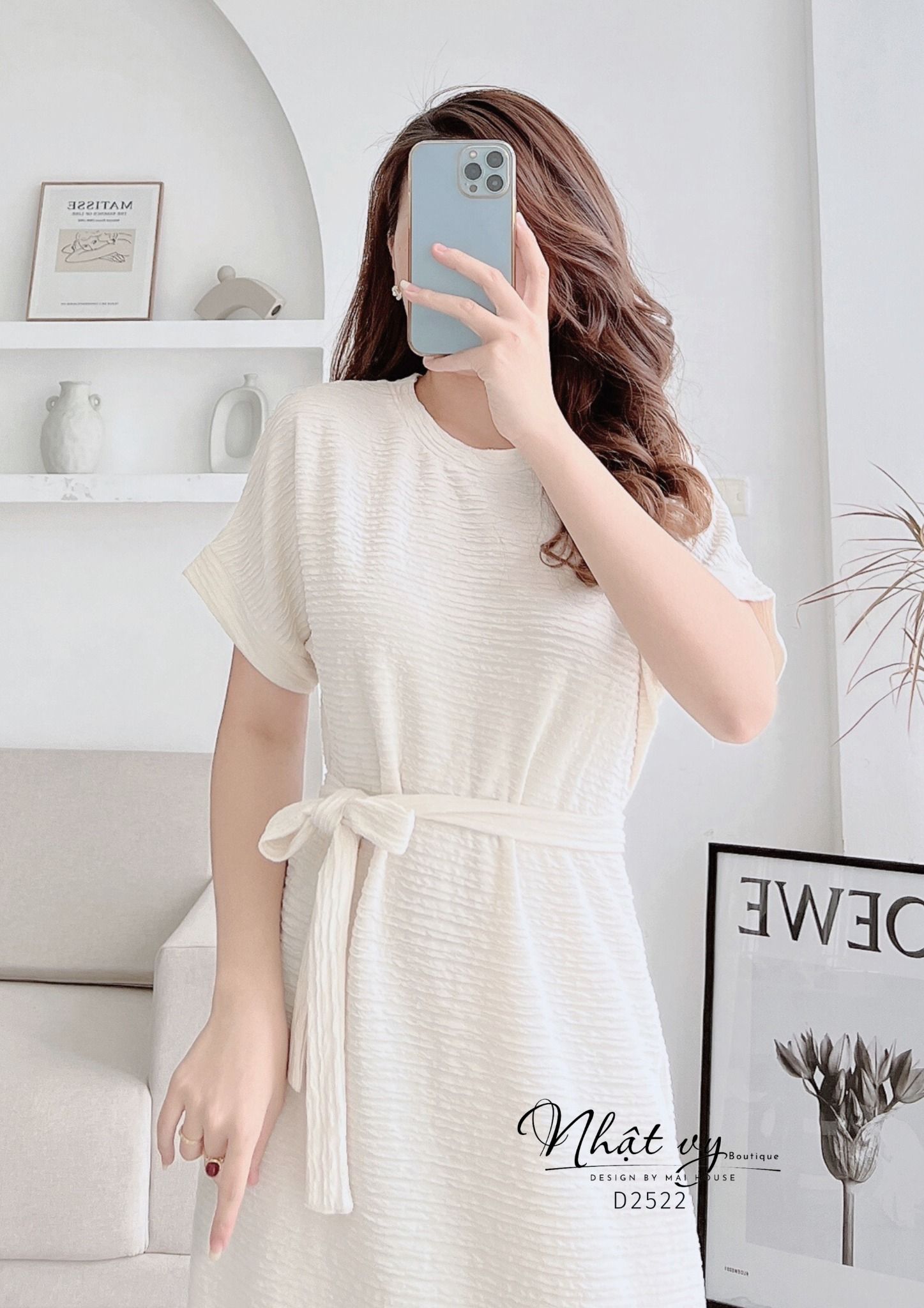 Đầm thun dáng suông cổ tròn kèm dây thắt eo - D2522