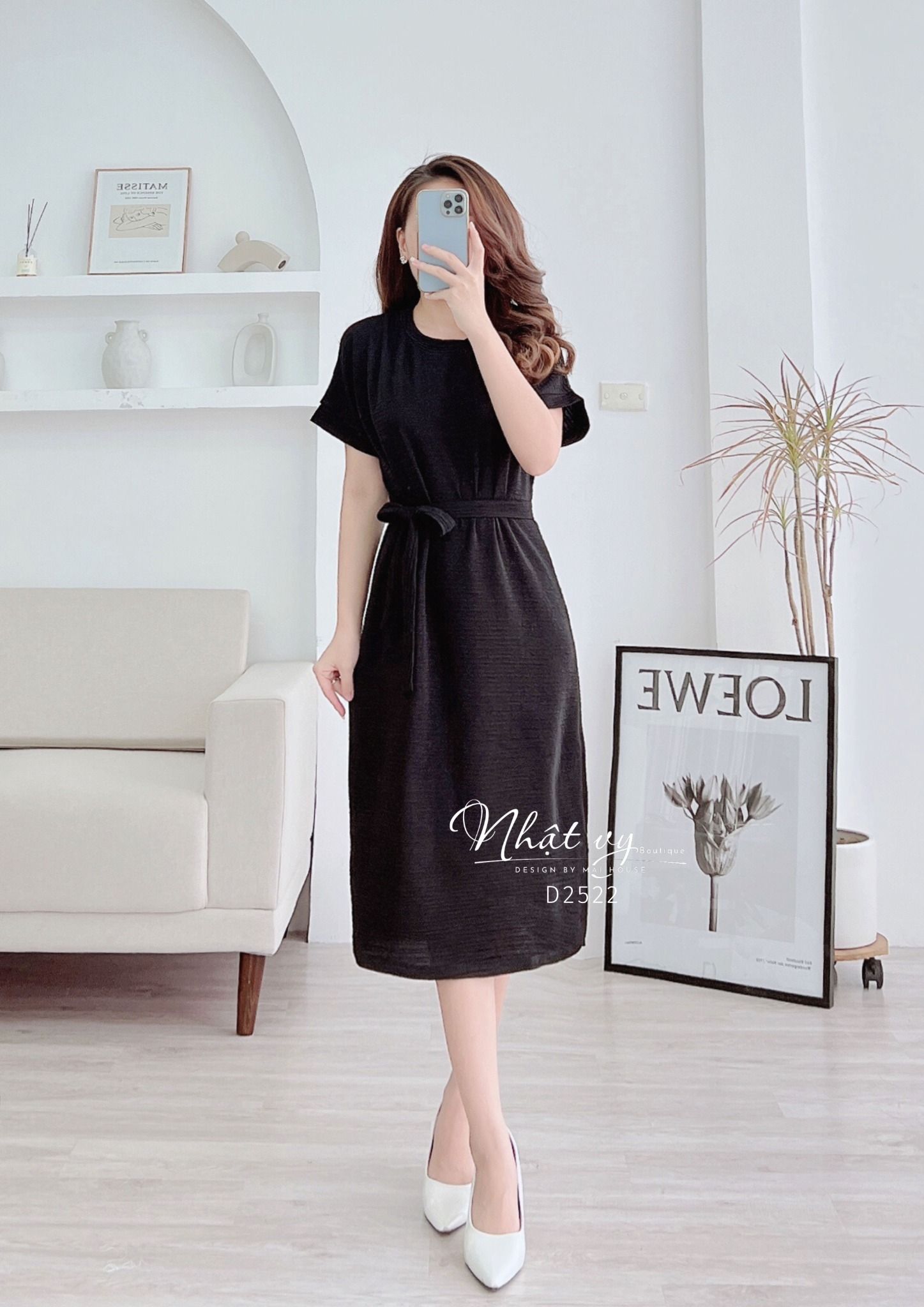 Đầm thun dáng suông cổ tròn kèm dây thắt eo - D2522