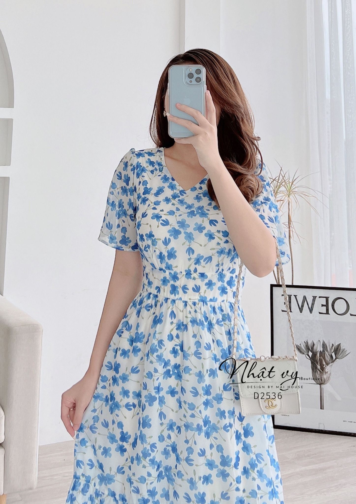 Đầm hoa cổ V đuôi cá - D2536
