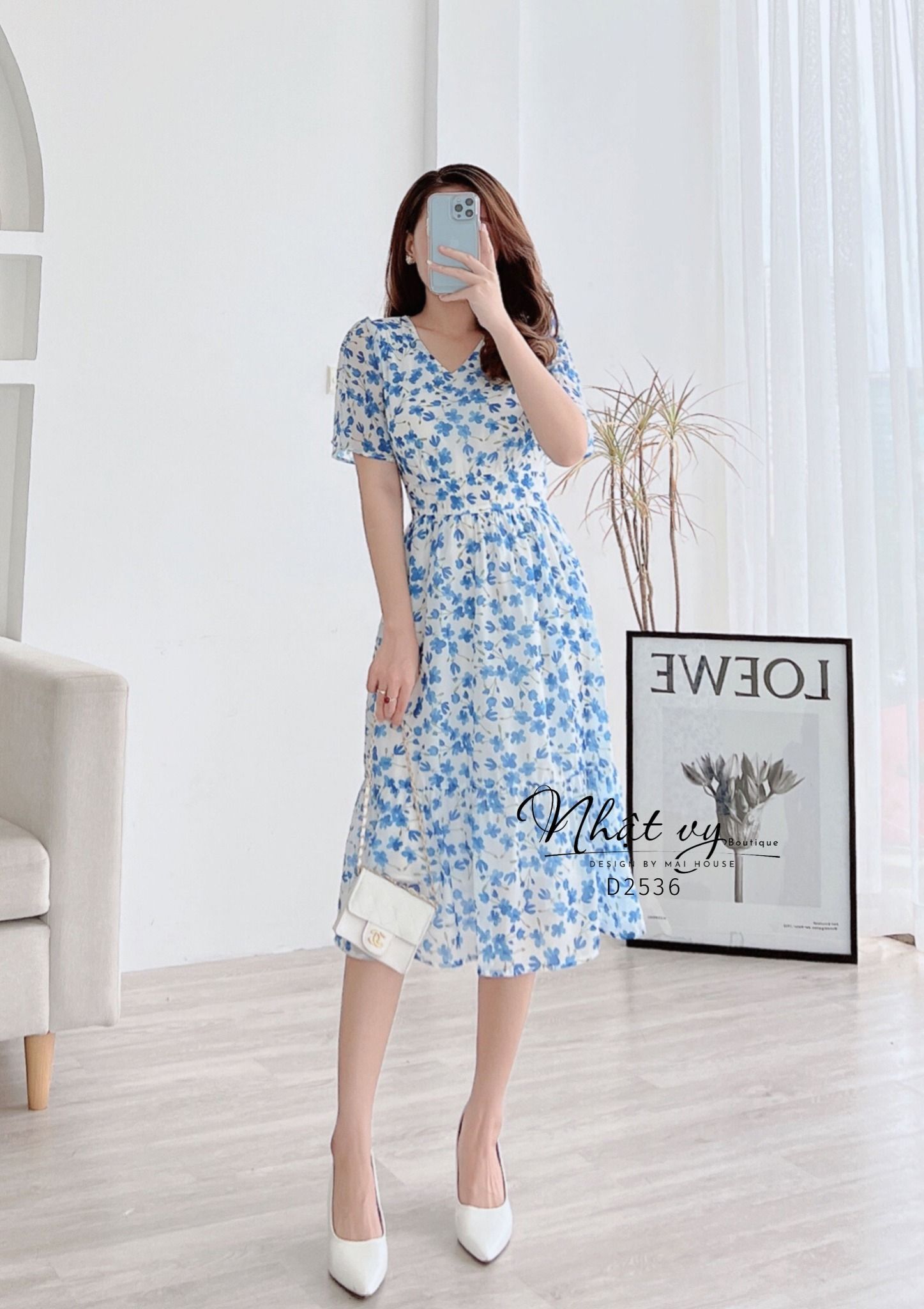 Đầm hoa cổ V đuôi cá - D2536