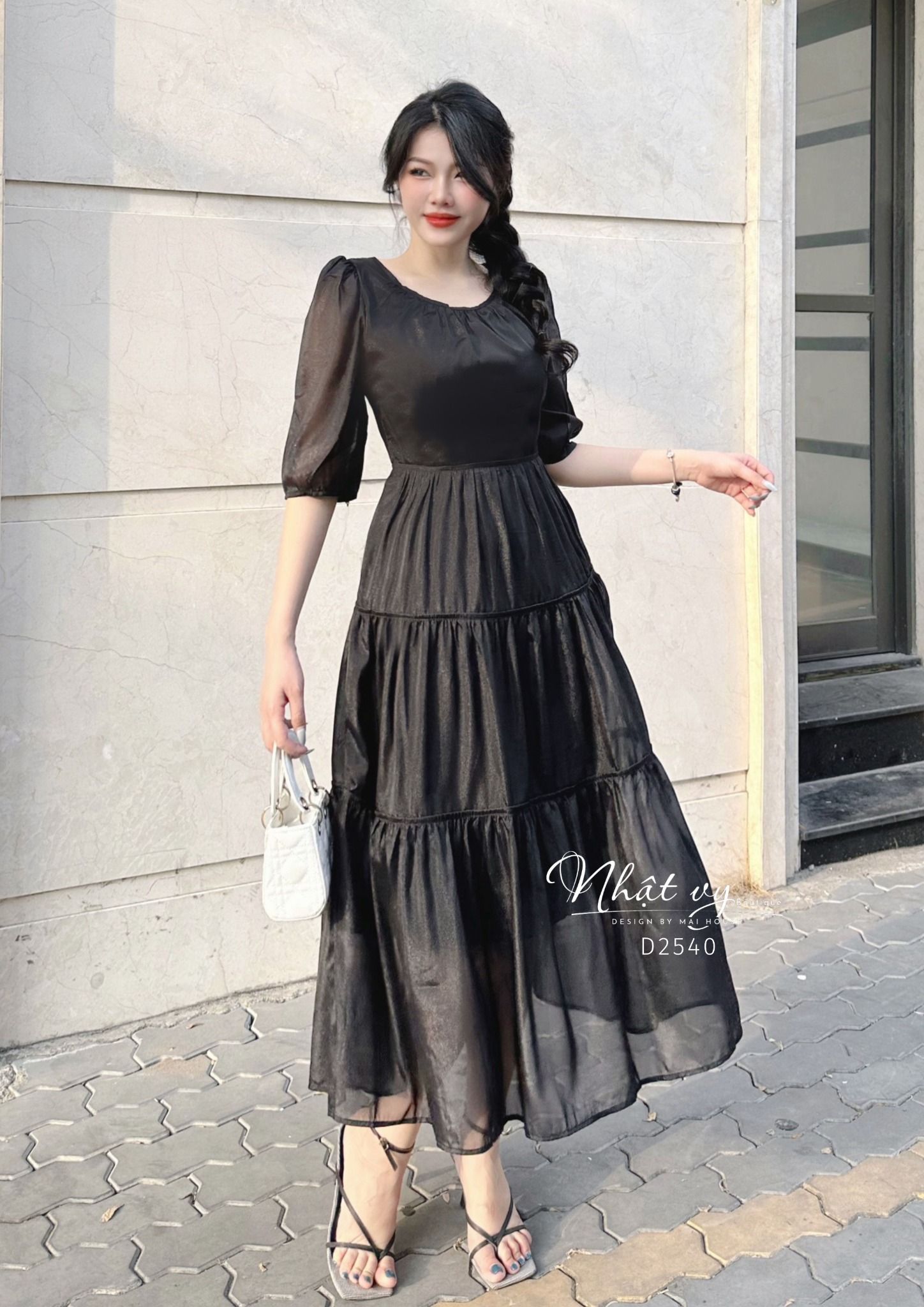 Đầm tầng nhún ngực cổ tròn thắt nơ lưng - D2540