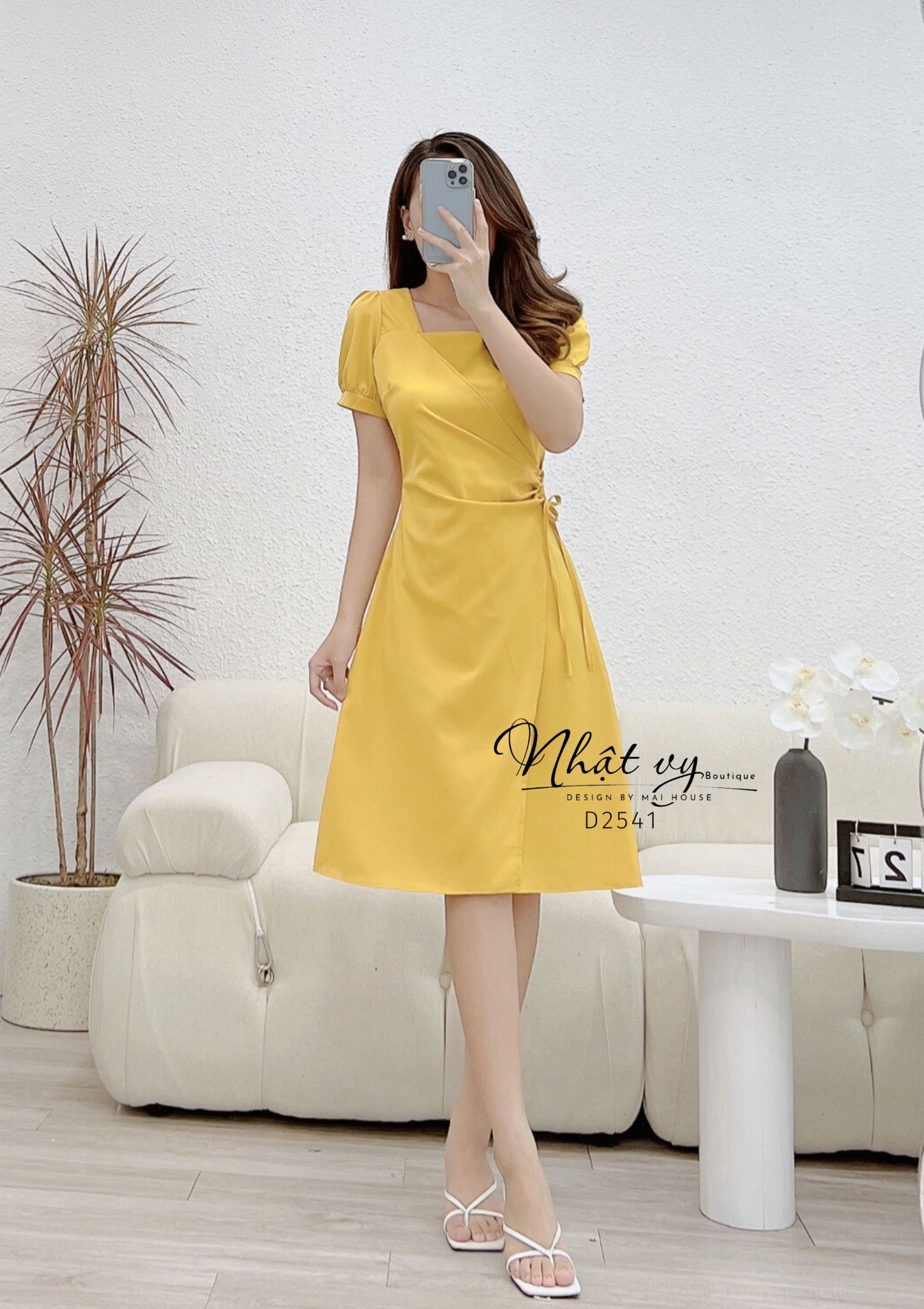 Đầm cổ vuông tay phồng nhún eo cách điệu - D2541