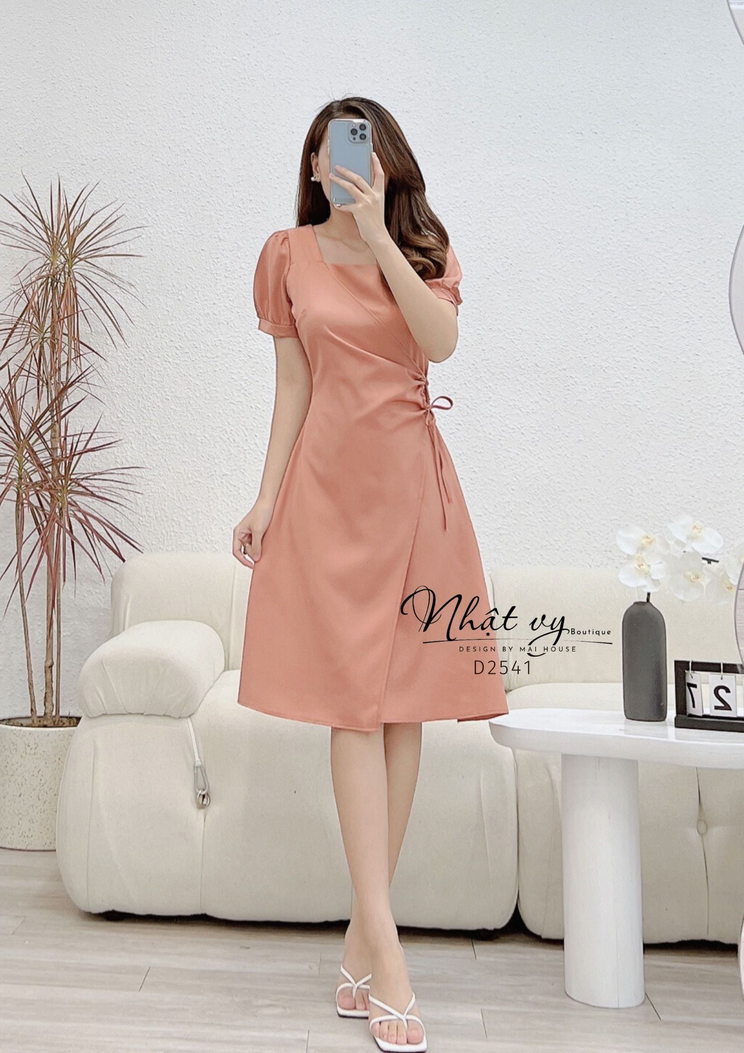 Đầm cổ vuông tay phồng nhún eo cách điệu - D2541