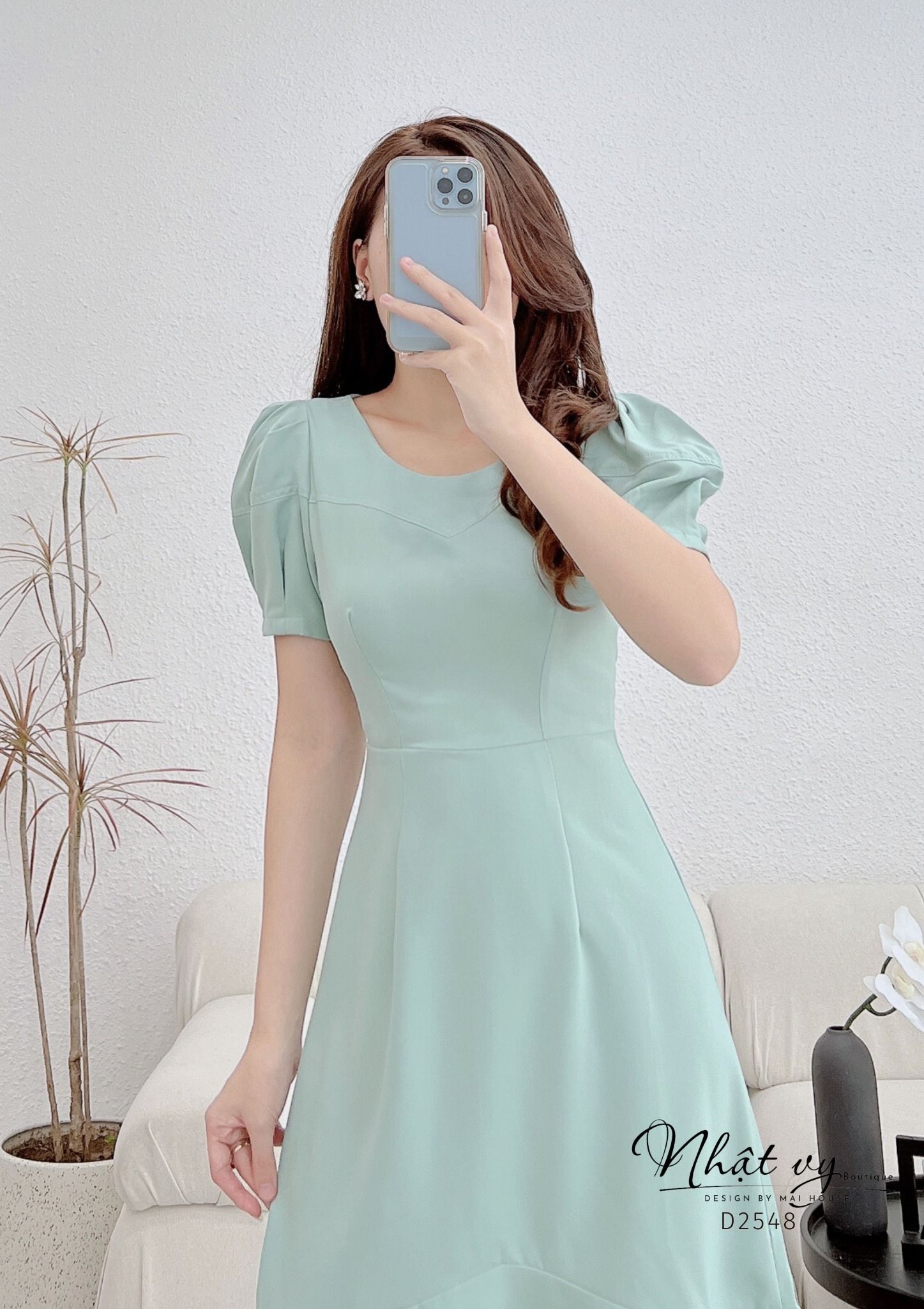 Đầm đuôi cá cổ tròn viền ngực tay phồng cách điệu - D2548