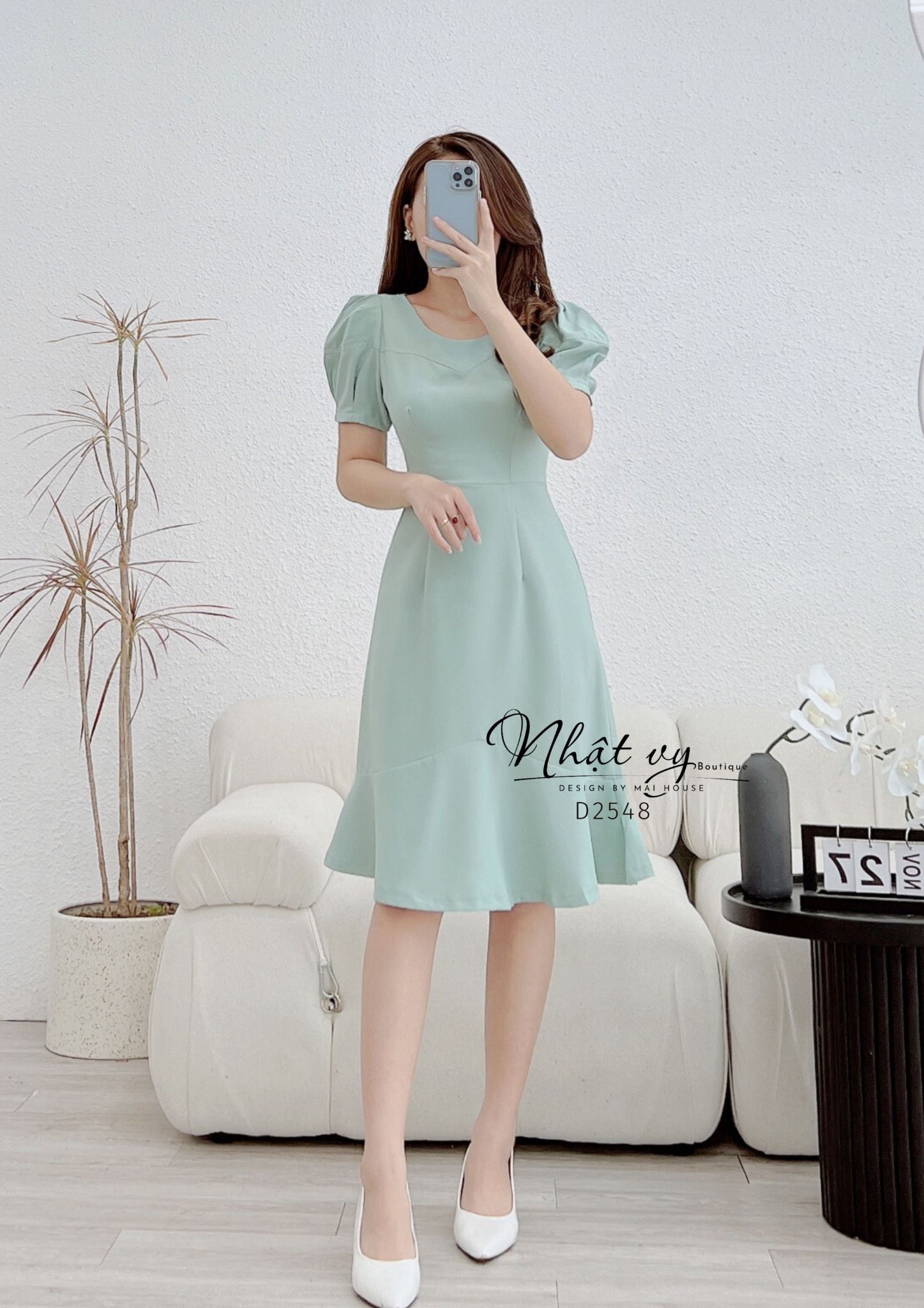 Đầm đuôi cá cổ tròn viền ngực tay phồng cách điệu - D2548