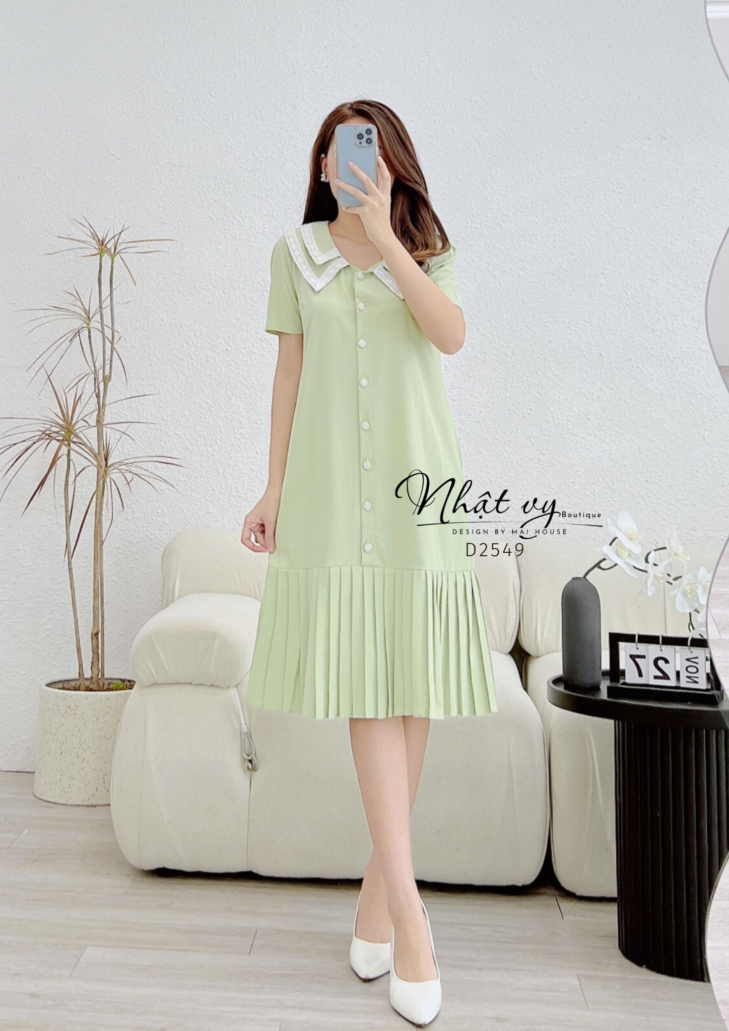 Đầm suông cổ tim bèo tầng phối dập ly - D2549