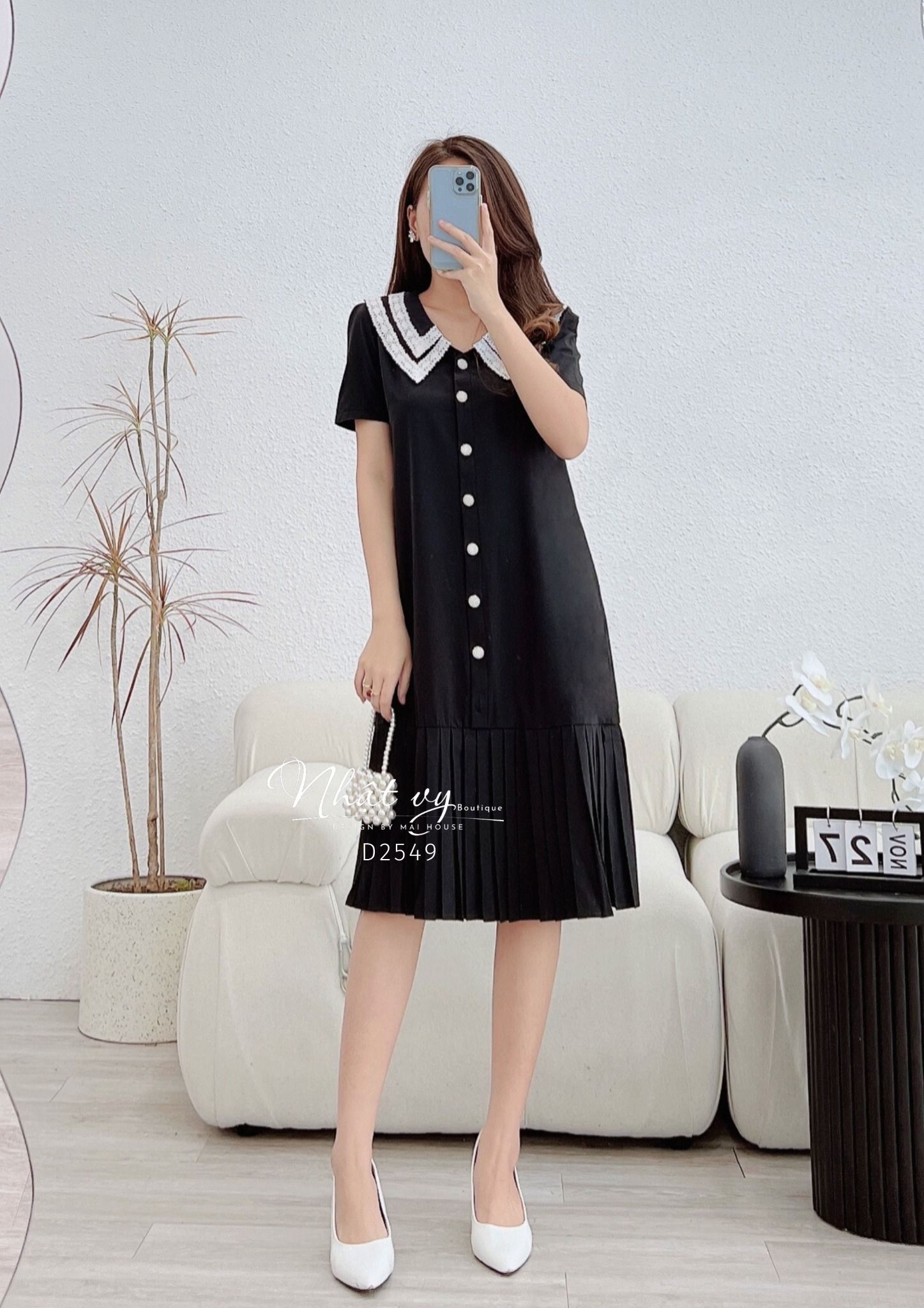 Đầm suông cổ tim bèo tầng phối dập ly - D2549