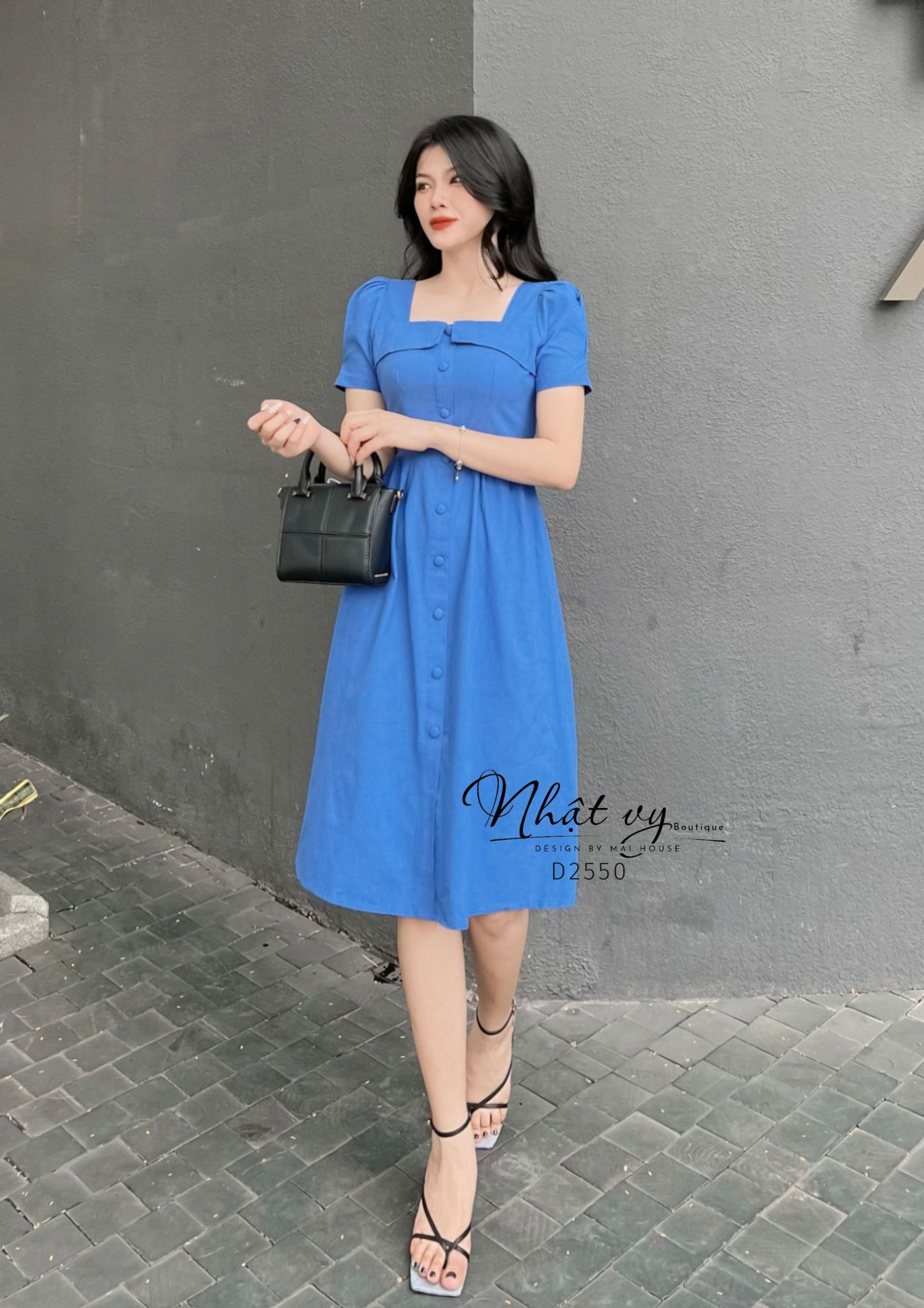 Đầm cổ vuông nút bọc tay phồng form dáng xòe - D2550