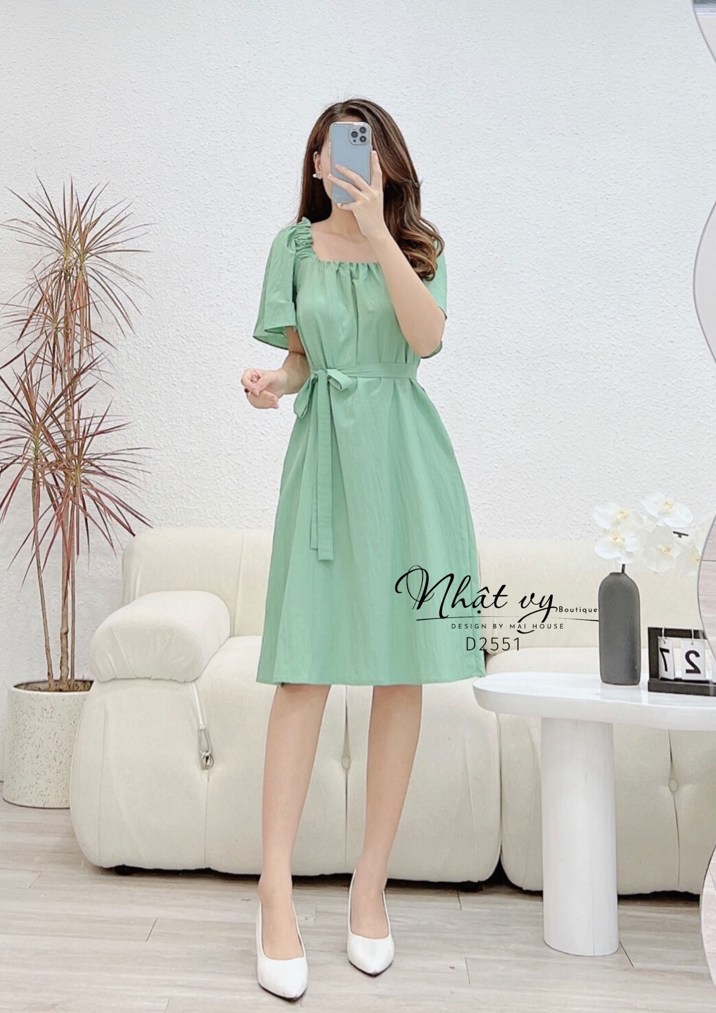 Đầm cổ vuông nhún cách điệu kiểu tay cánh tiên - D2551