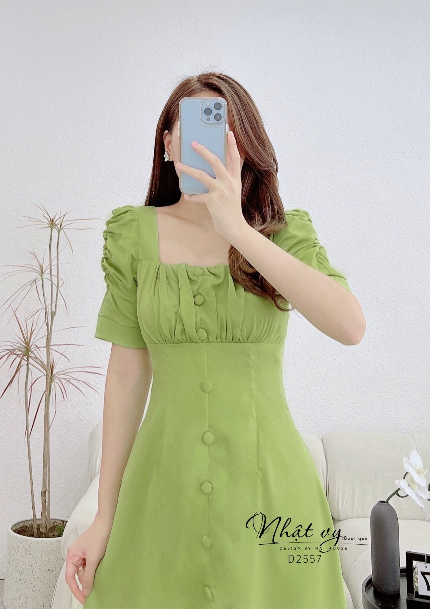 Đầm nhún ngực tay cách điệu đính cúc bọc - D2557
