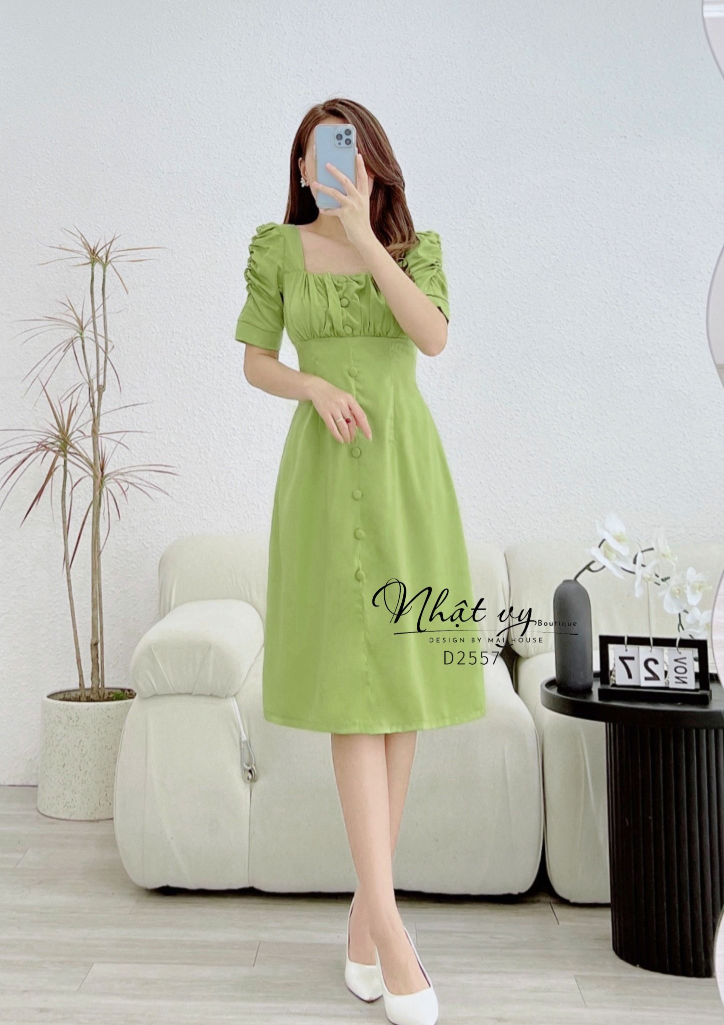 Đầm nhún ngực tay cách điệu đính cúc bọc - D2557