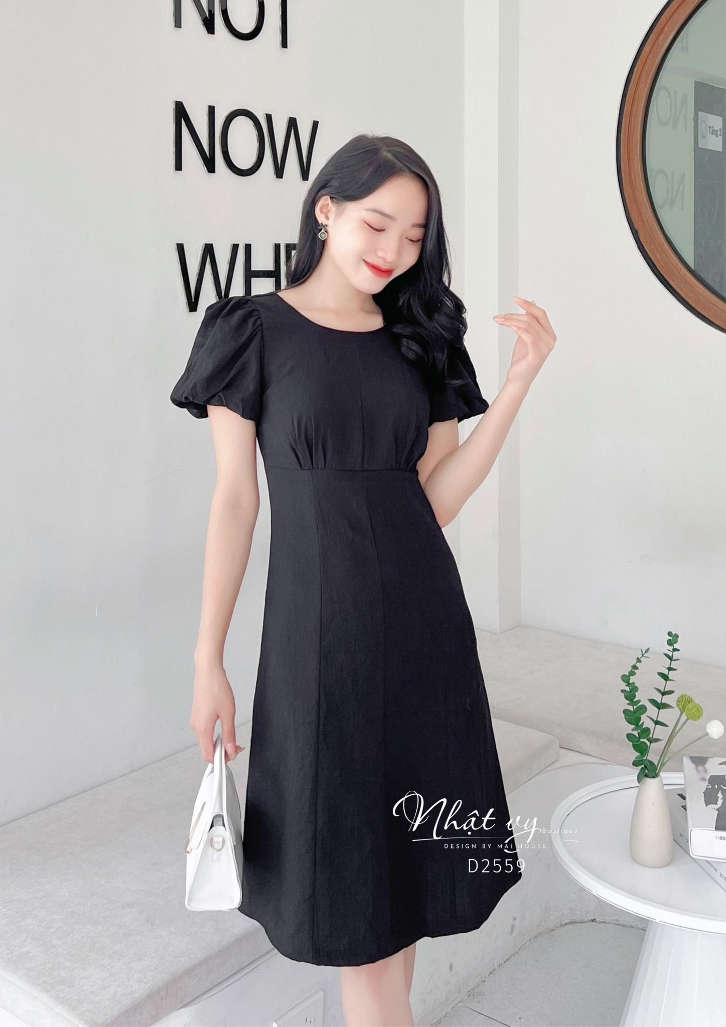 Đầm nhún ngực cổ tròn tay bí dáng ôm - D2559
