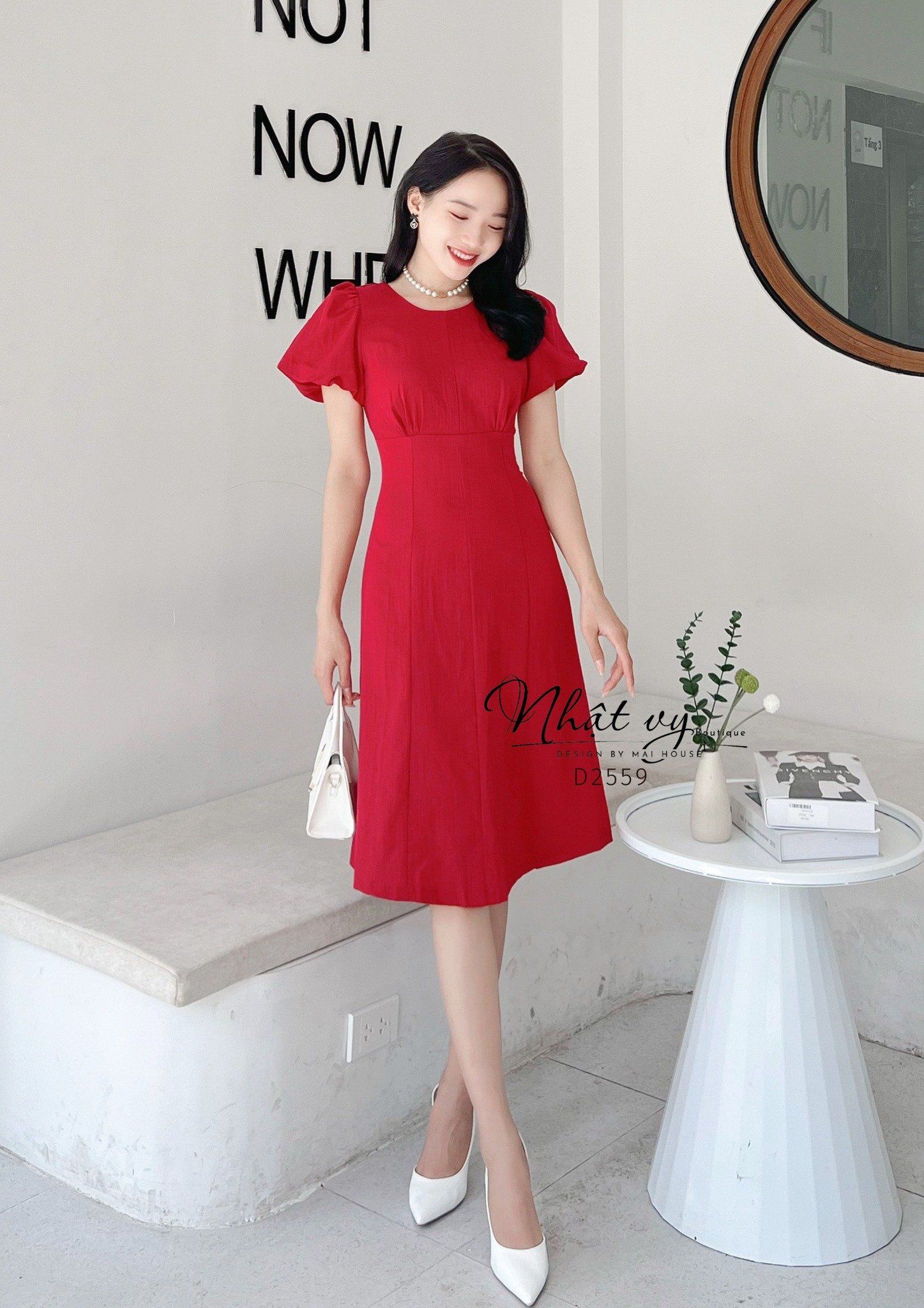 Đầm nhún ngực cổ tròn tay bí dáng ôm - D2559