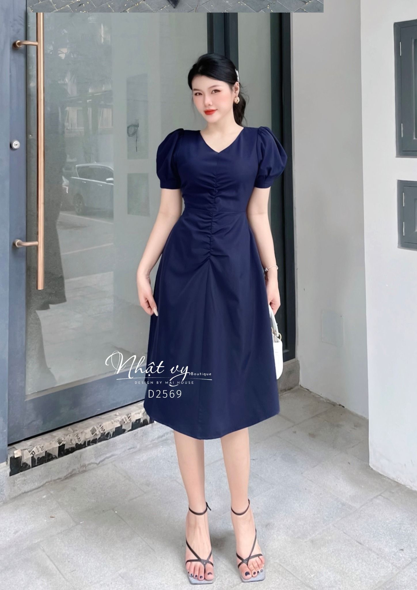 Đầm cổ V ngực nhún cách điệu - D2569