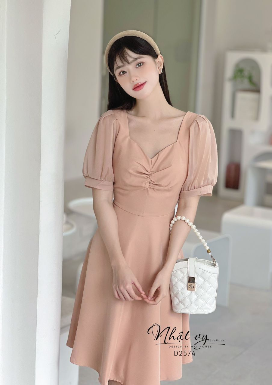 Đầm nhún ngực dáng xòe cổ cách điệu phối tay voan - D2574