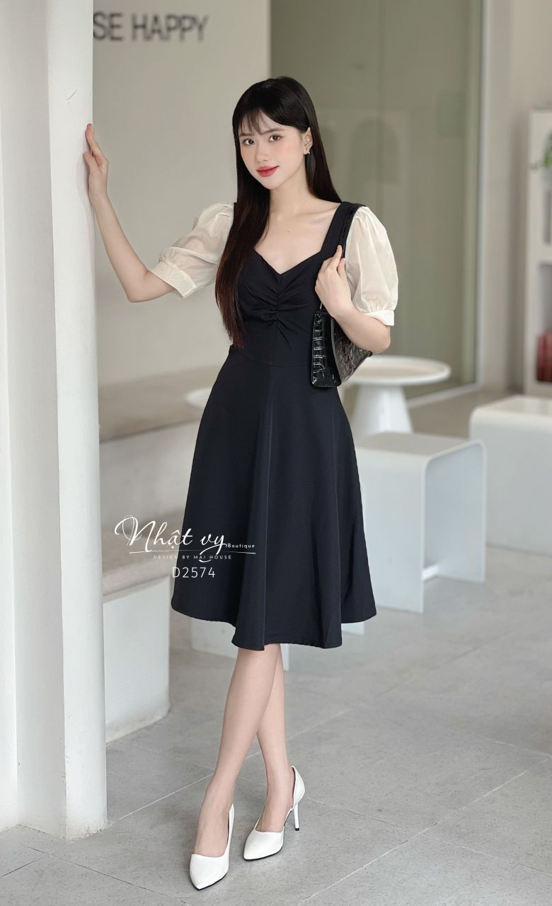 Đầm nhún ngực dáng xòe cổ cách điệu phối tay voan - D2574