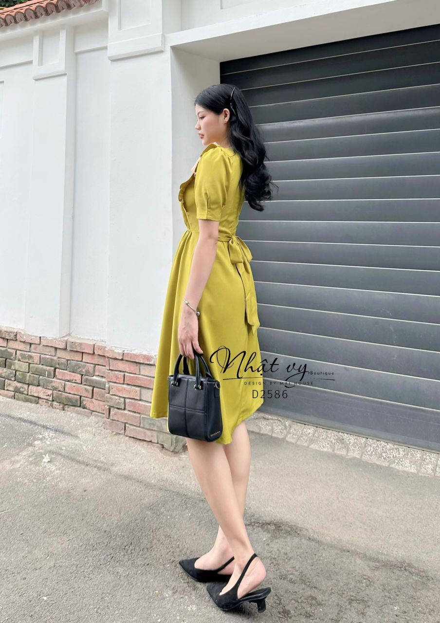 Đầm cổ tròn viền bèo xếp ly ngực - D2586