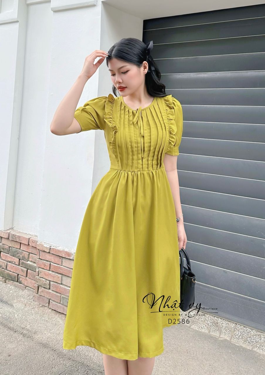 Đầm cổ tròn viền bèo xếp ly ngực - D2586