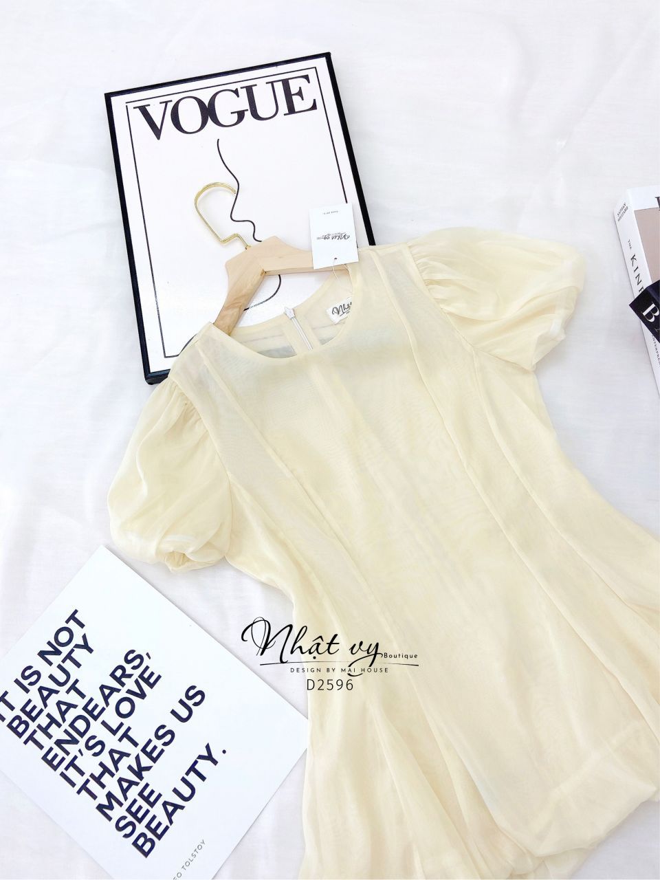 Áo cổ tròn tay bí dáng xoè - D2596