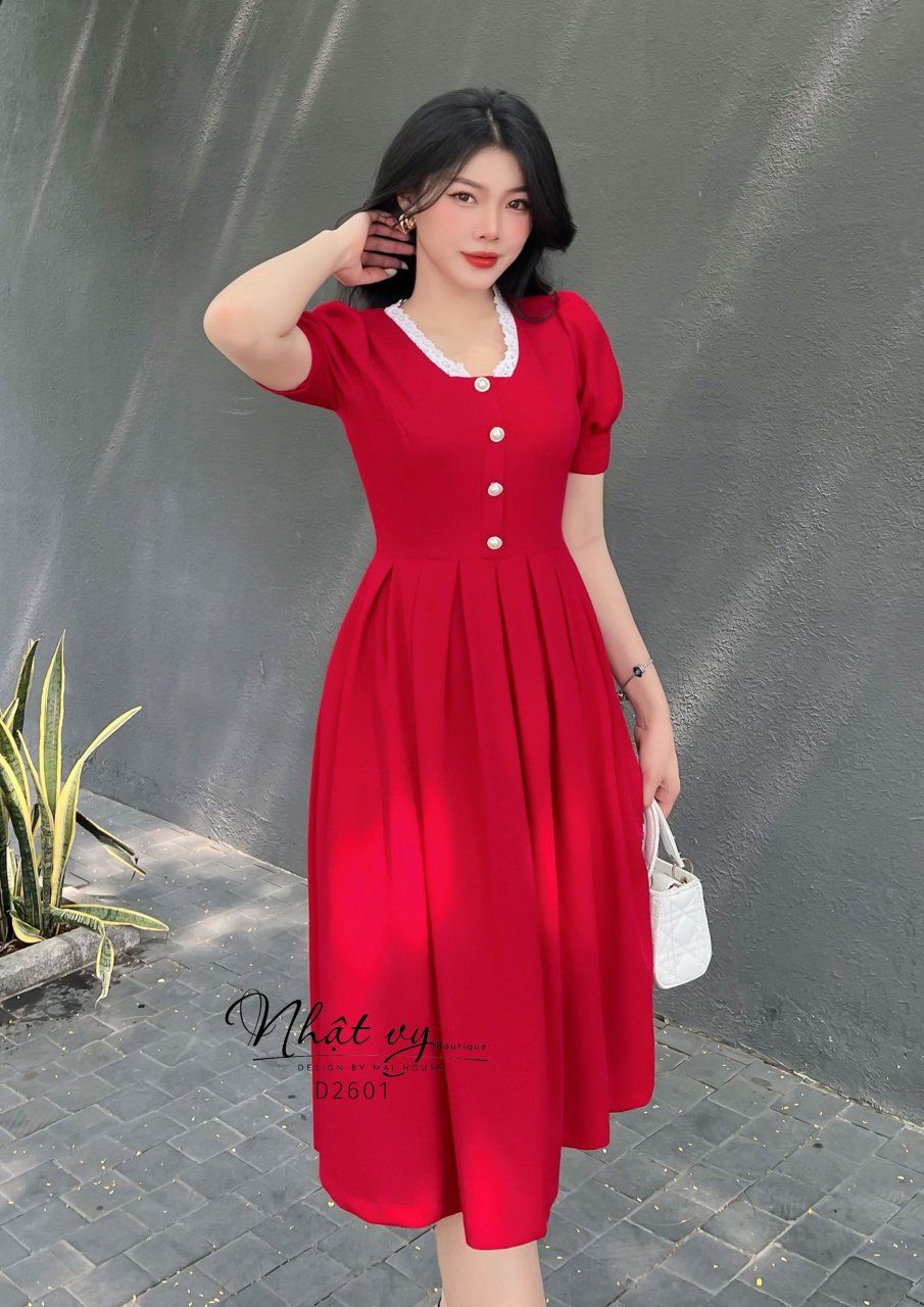 Đầm thun xếp ly cổ viền ren đính cúc giả - D2601