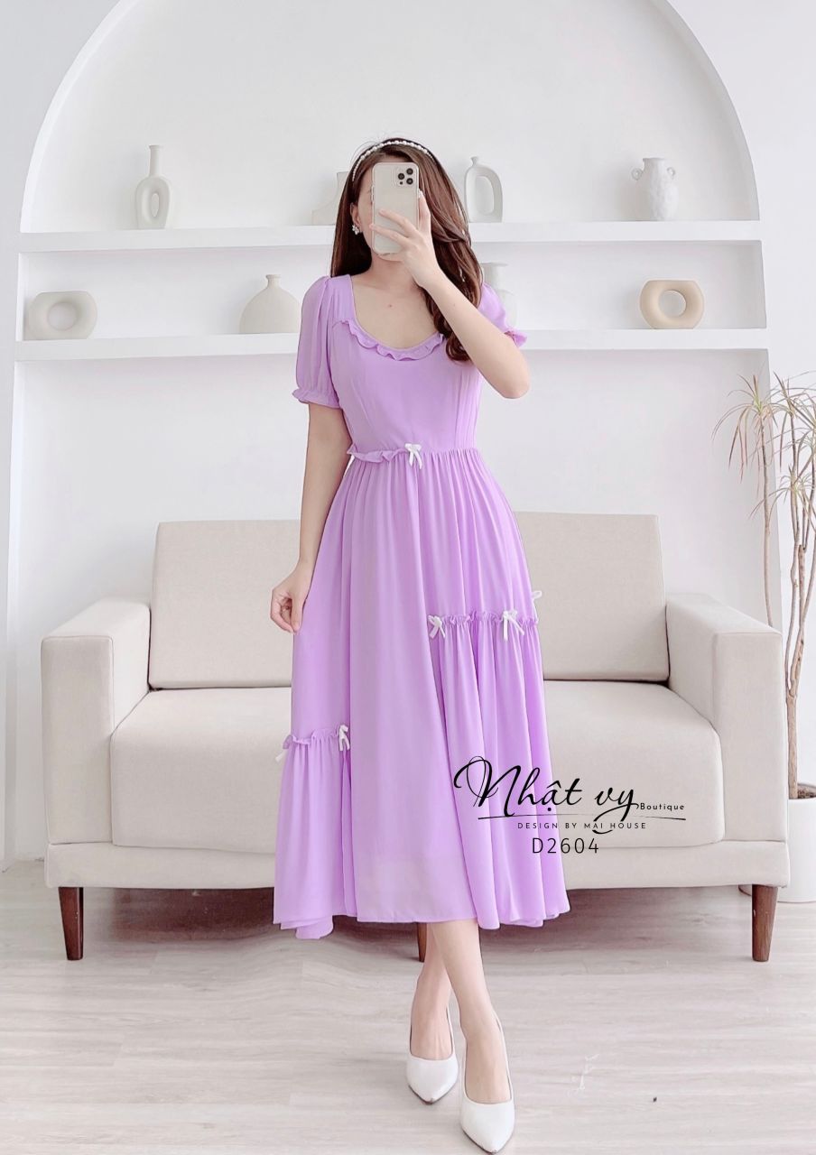 Đầm maxi cổ viền bèo cách điệu đính nơ - D2604