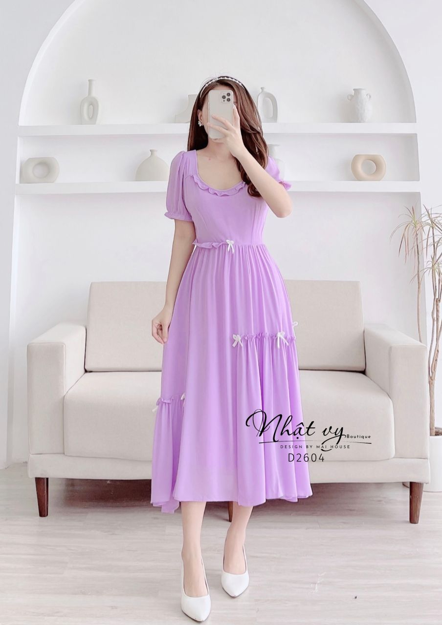 Đầm maxi cổ viền bèo cách điệu đính nơ - D2604