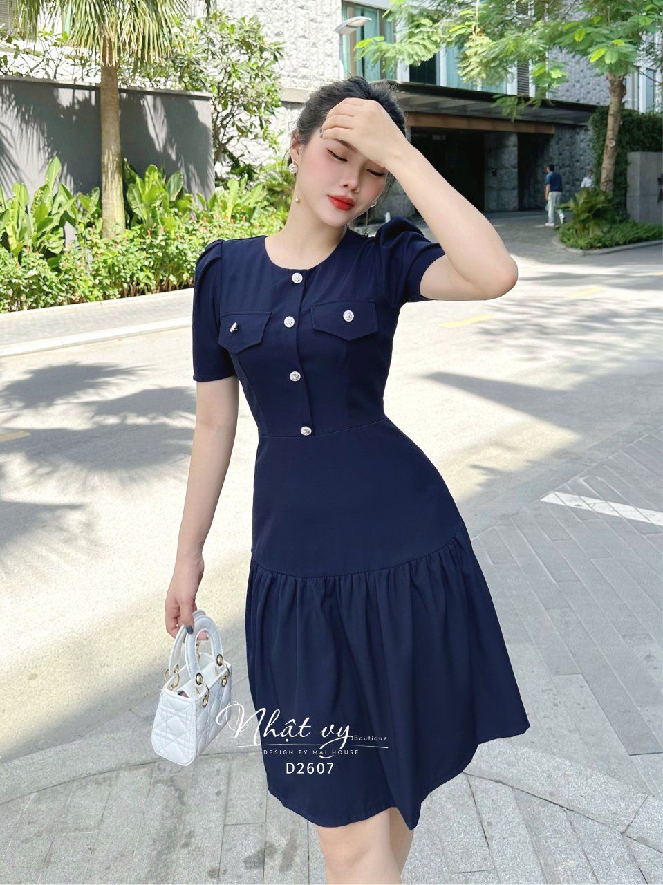 Đầm cổ tròn túi giả dáng xoè - D2607